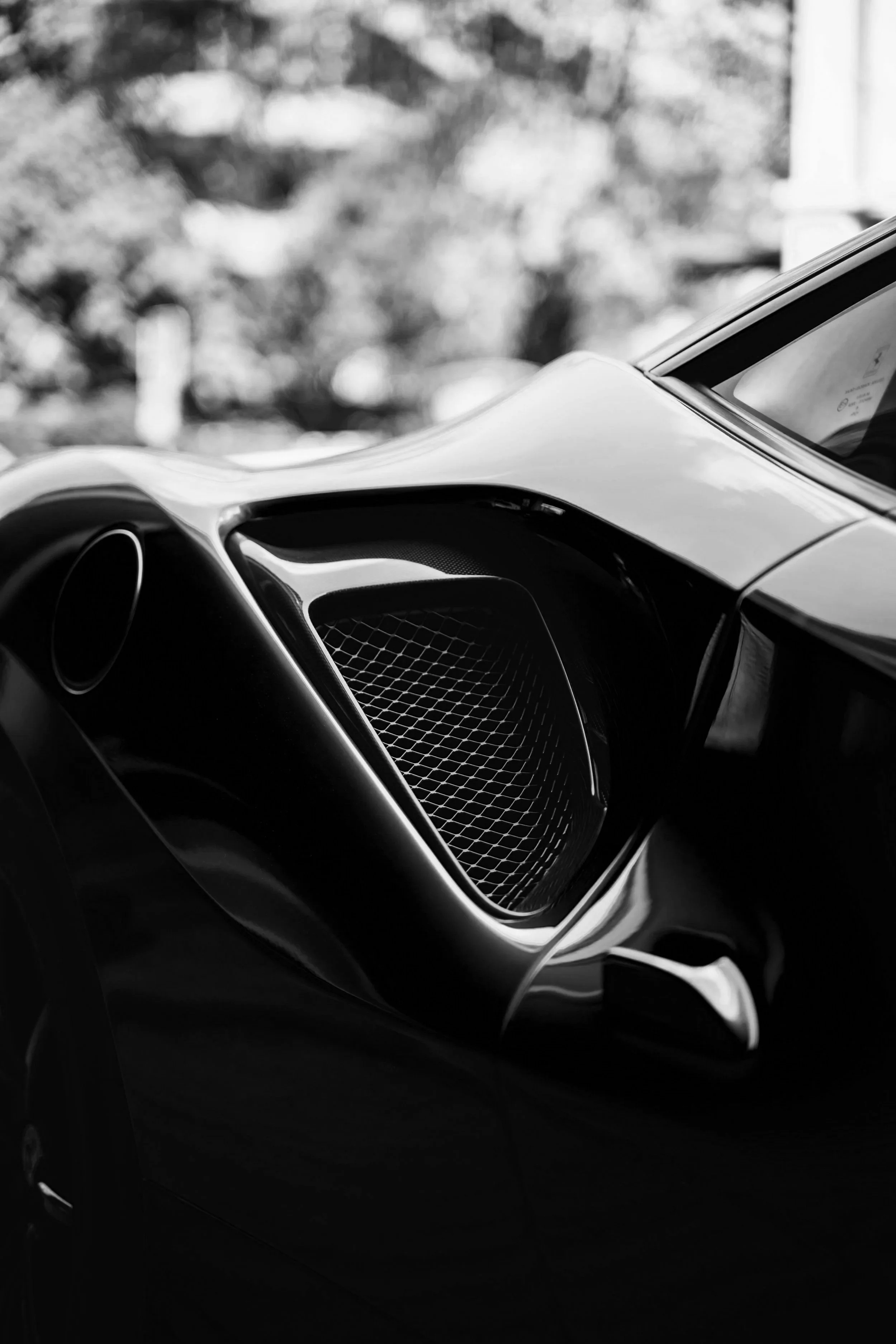 Ferrari buyer advisory with inspection and purchase support.