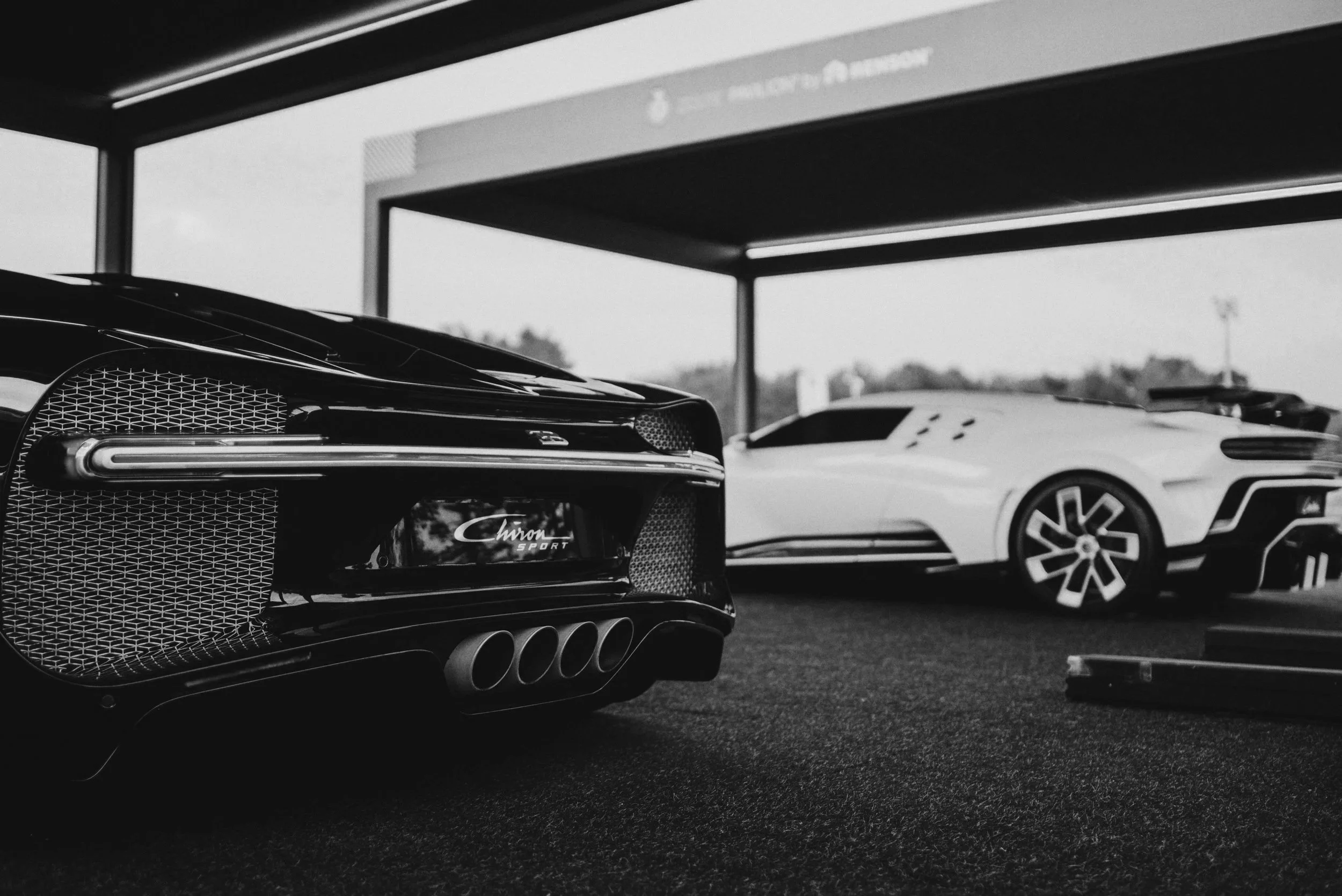 Specialist buyer advisory for premium, performance and exotic cars in Scandinavia.