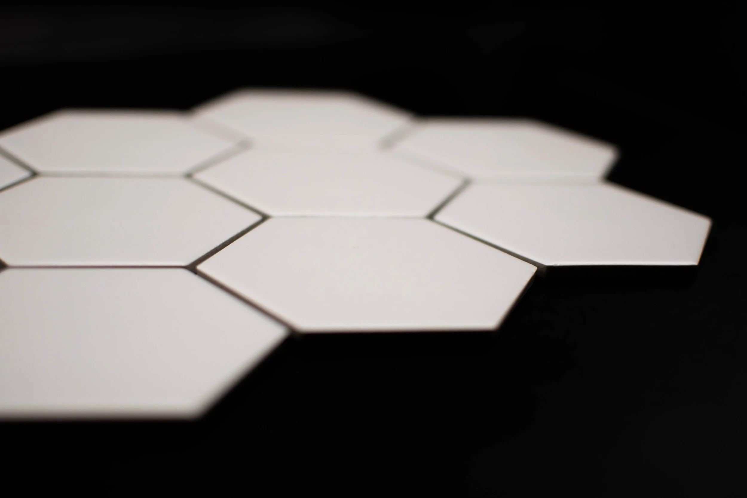 Vitra Hex White-4.jpg