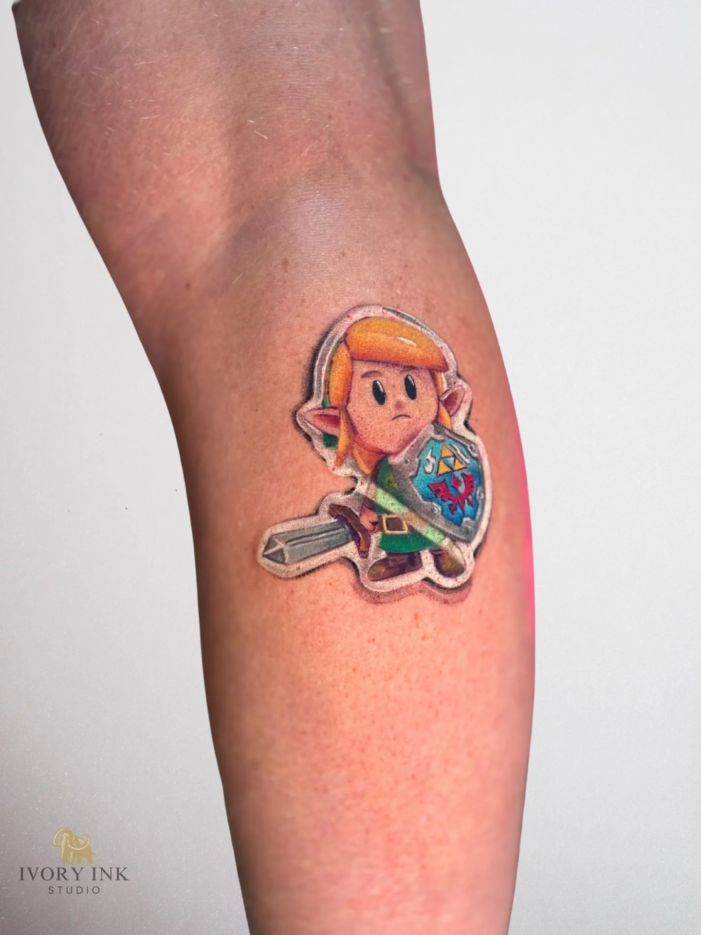 &ldquo;It&rsquo;s dangerous to go alone! Take this tattoo instead 😎⚔️&rdquo;

DM for a quote 💌
&bull;
&bull;
&bull;
#legendofzeldatattoo #linktattoo #zeldatattoo  #stickertattoo #stickertattoos #kissimmeetattoo #kissimmeetattooartist #orlandotattoo