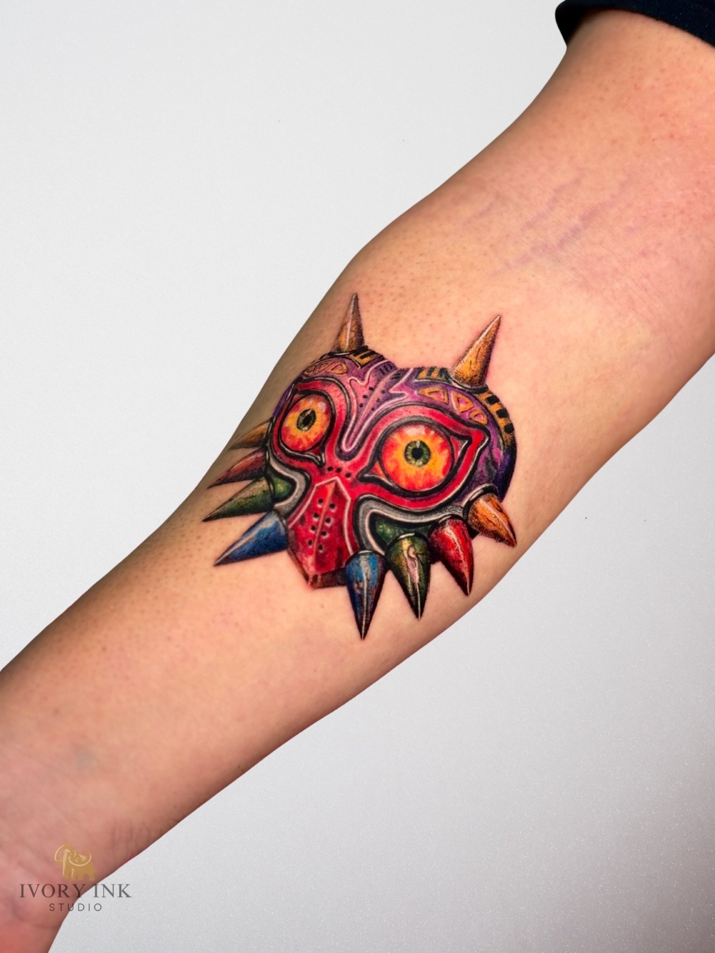 Behind every mask, there&rsquo;s a story. 🎭⚔️

DM for a quote 💌
&bull;
&bull;
&bull;
#kissimmeetattooartist #orlandotattooartist #kissimmeetattoostudio #orlandotattoostudio