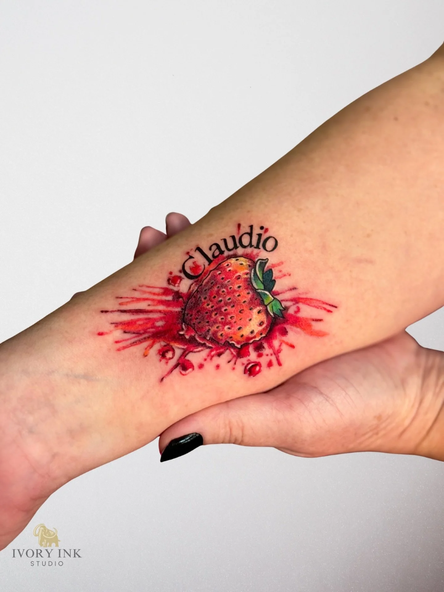 DM for a quote 🍓💌
&bull;
&bull;
&bull;
#kissimmeetattooartist #orlandotattooartist #kissimmeetattoostudio #orlandotattoostudio