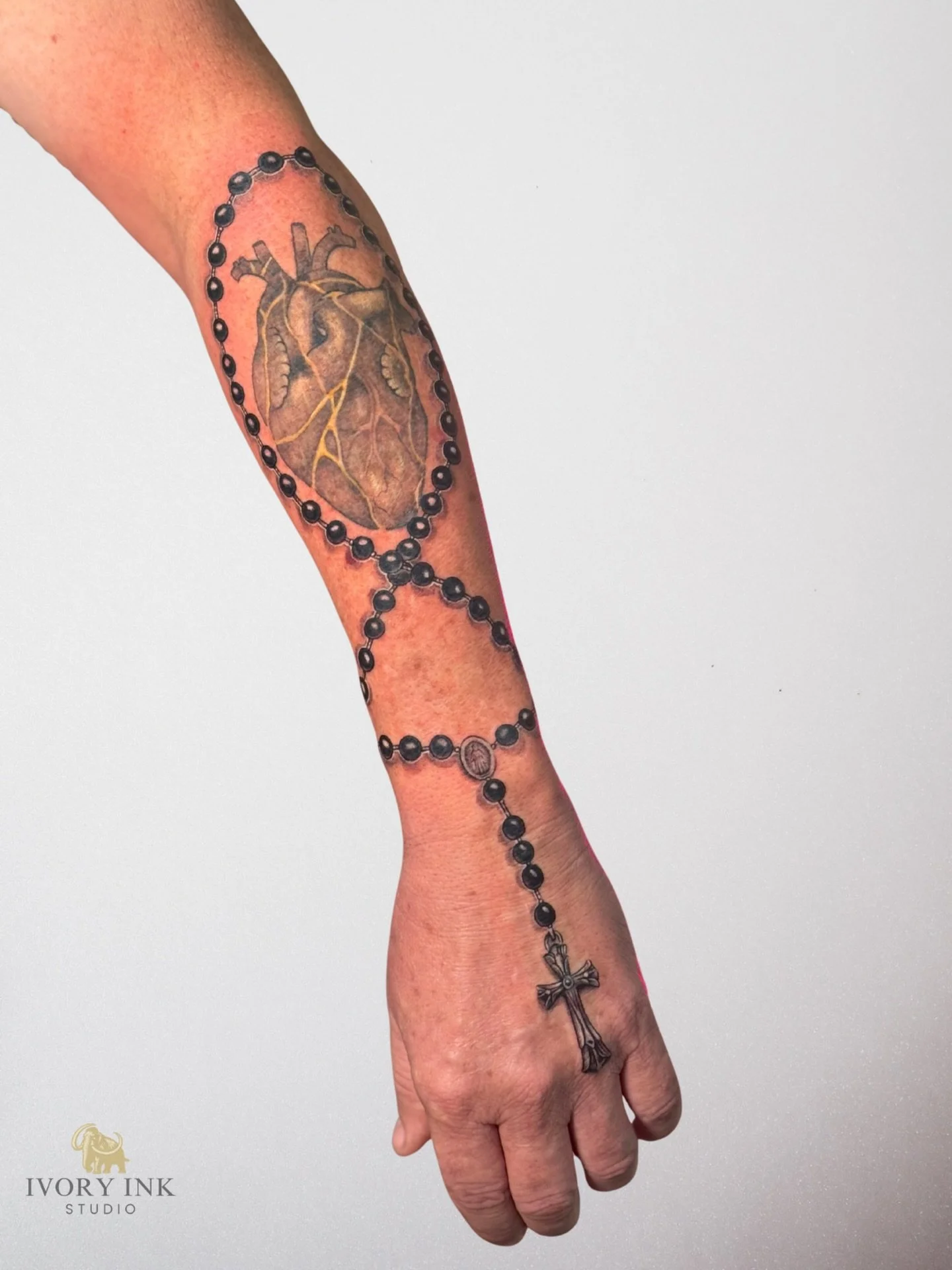 Guided by faith, protected in every step 🤍

DM for a quote 💌
&bull;
&bull;
&bull;
#orlandotattooartist #kissimmeetattooartist #orlandotattoostudio #kissimmeetattoostudio