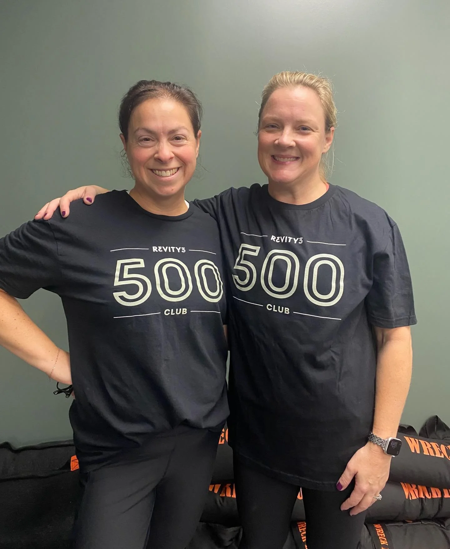 Working out is better together. Beyond the good company, a fitness friend is your secret weapon for success!

* 🤝 Accountability: No more hitting the snooze button. They&rsquo;ll make sure you show up.
* ✅ Consistency: Shared goals keep the momentum