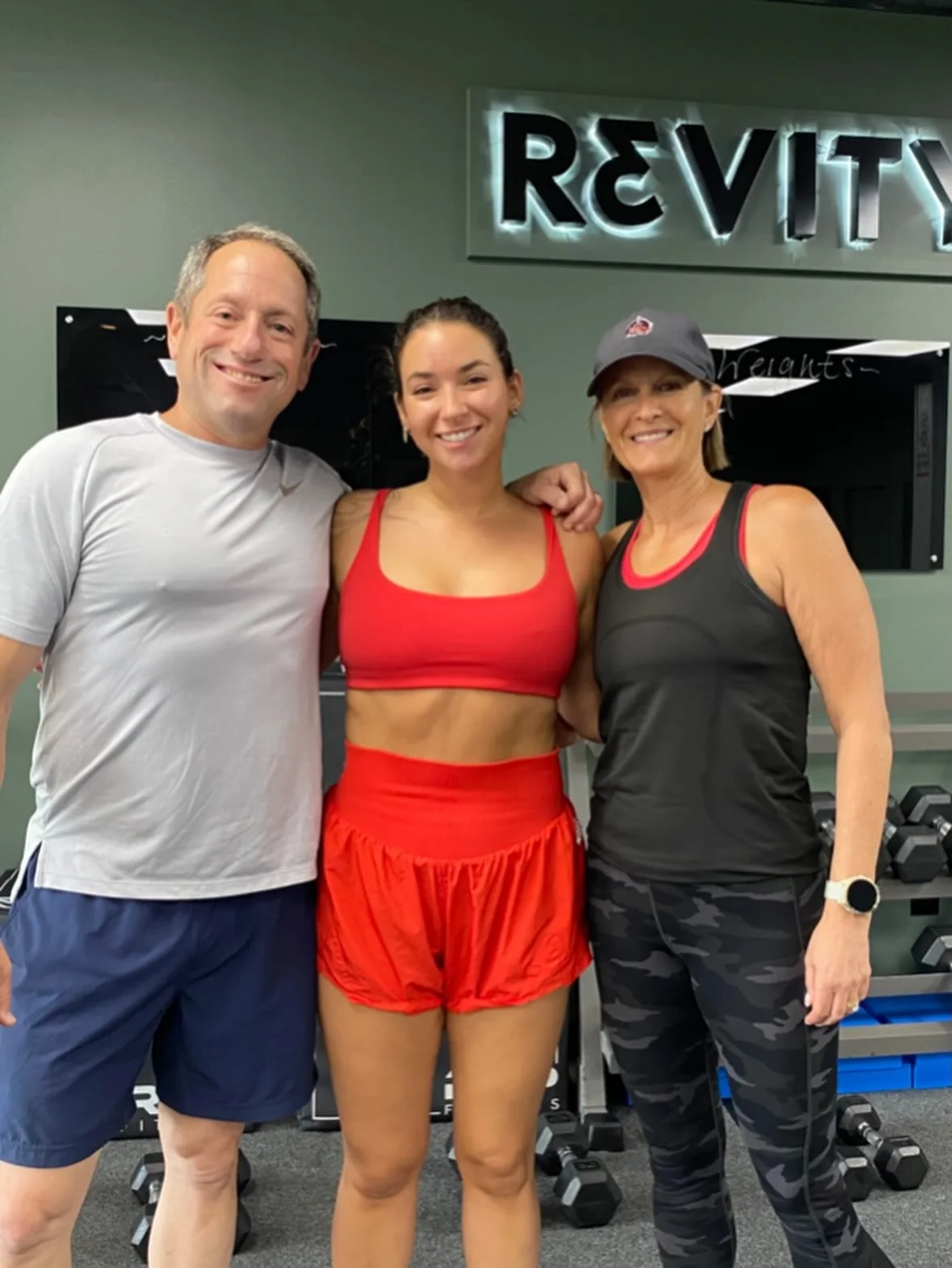 Home for the summer and looking for a fun way to keep your teens and college students active, energized, and feeling their best?
This summer, students ages 16+ can train at Revity3 for just $99/month with our special Summer Student Membership!

Perfe