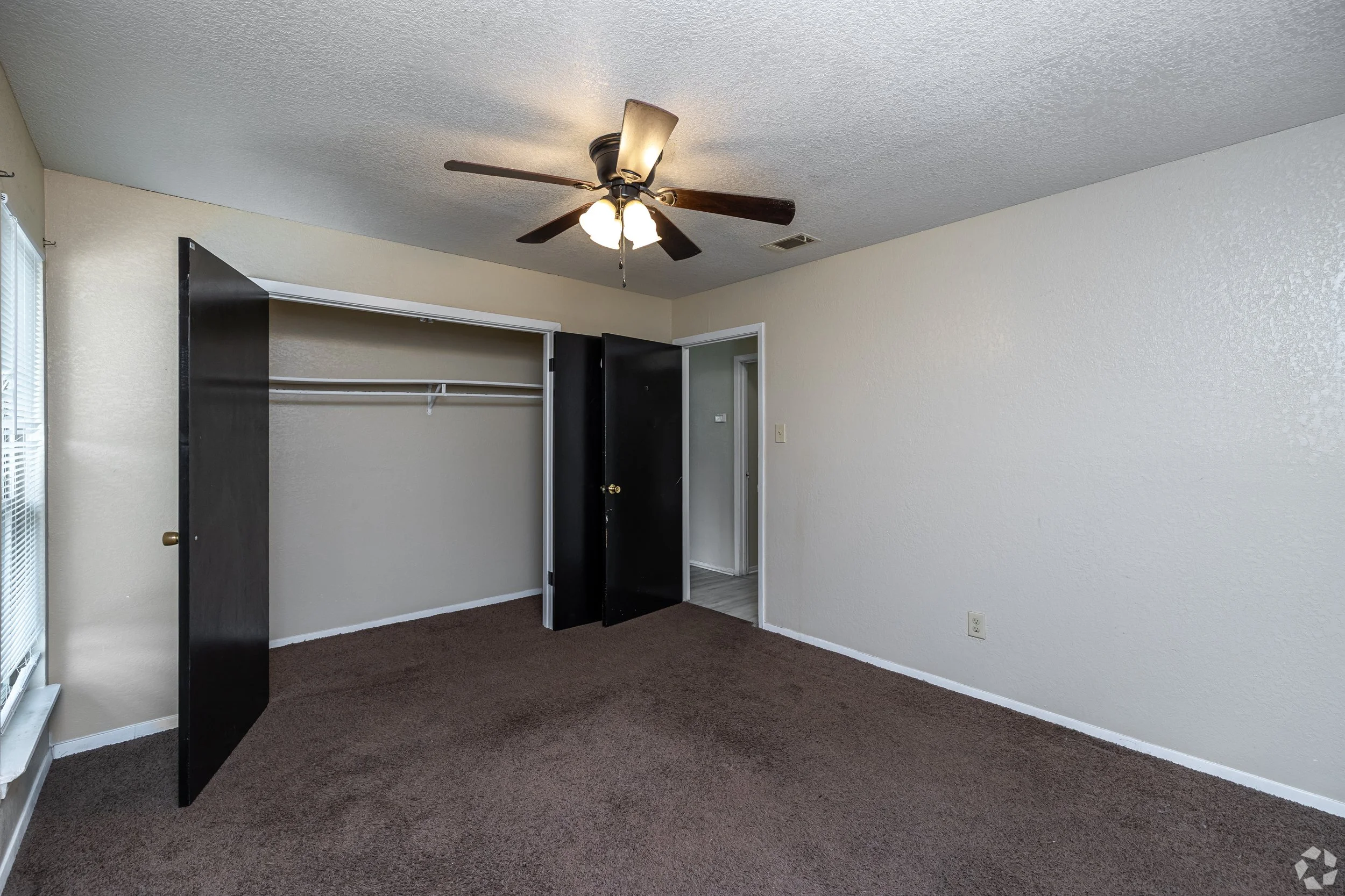 InteriorPhoto (12).jpg