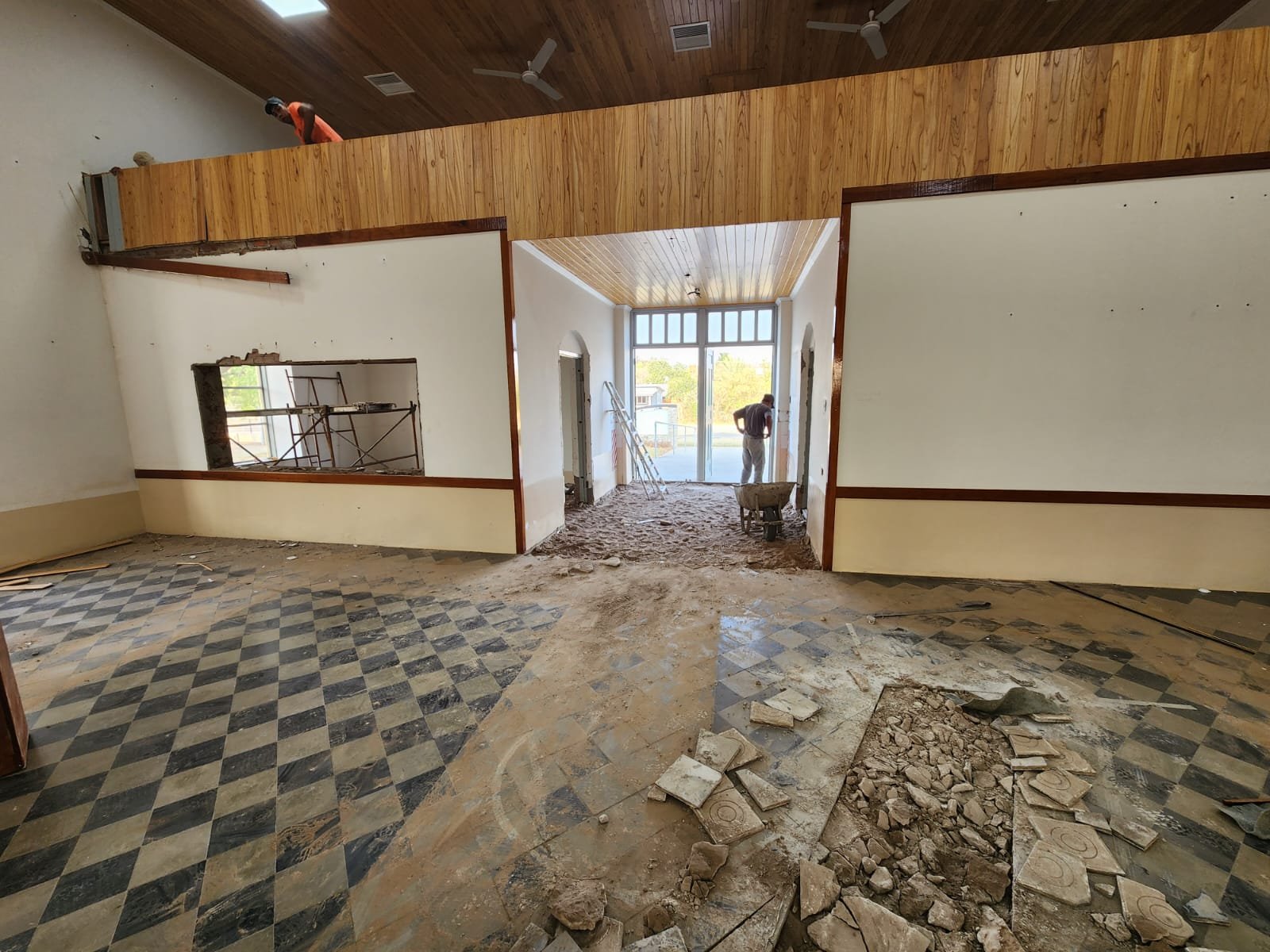 03 - Renovierung.JPG