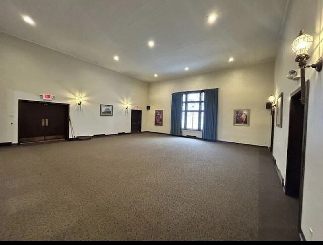 Meeting space rental in Battle Creek, Michigan, rooms available for business meetings, workshops, training sessions, classes, interviews, nonprofit meetings, networking events, small gatherings, photo shoots, and private events in a historic home