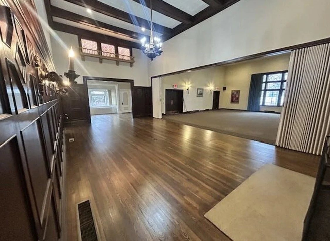 Meeting space rental in Battle Creek, Michigan, rooms available for business meetings, workshops, training sessions, classes, interviews, nonprofit meetings, networking events, small gatherings, photo shoots, and private events in a historic home