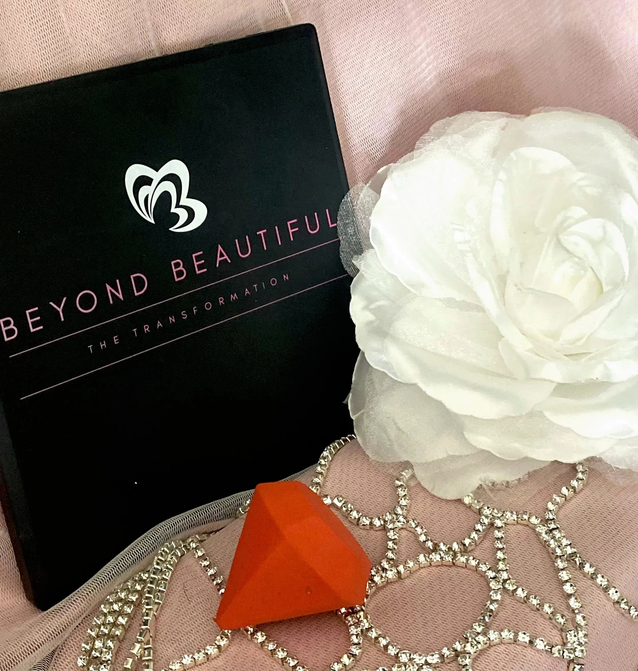 Diamonds Blush - 9 Color Palette