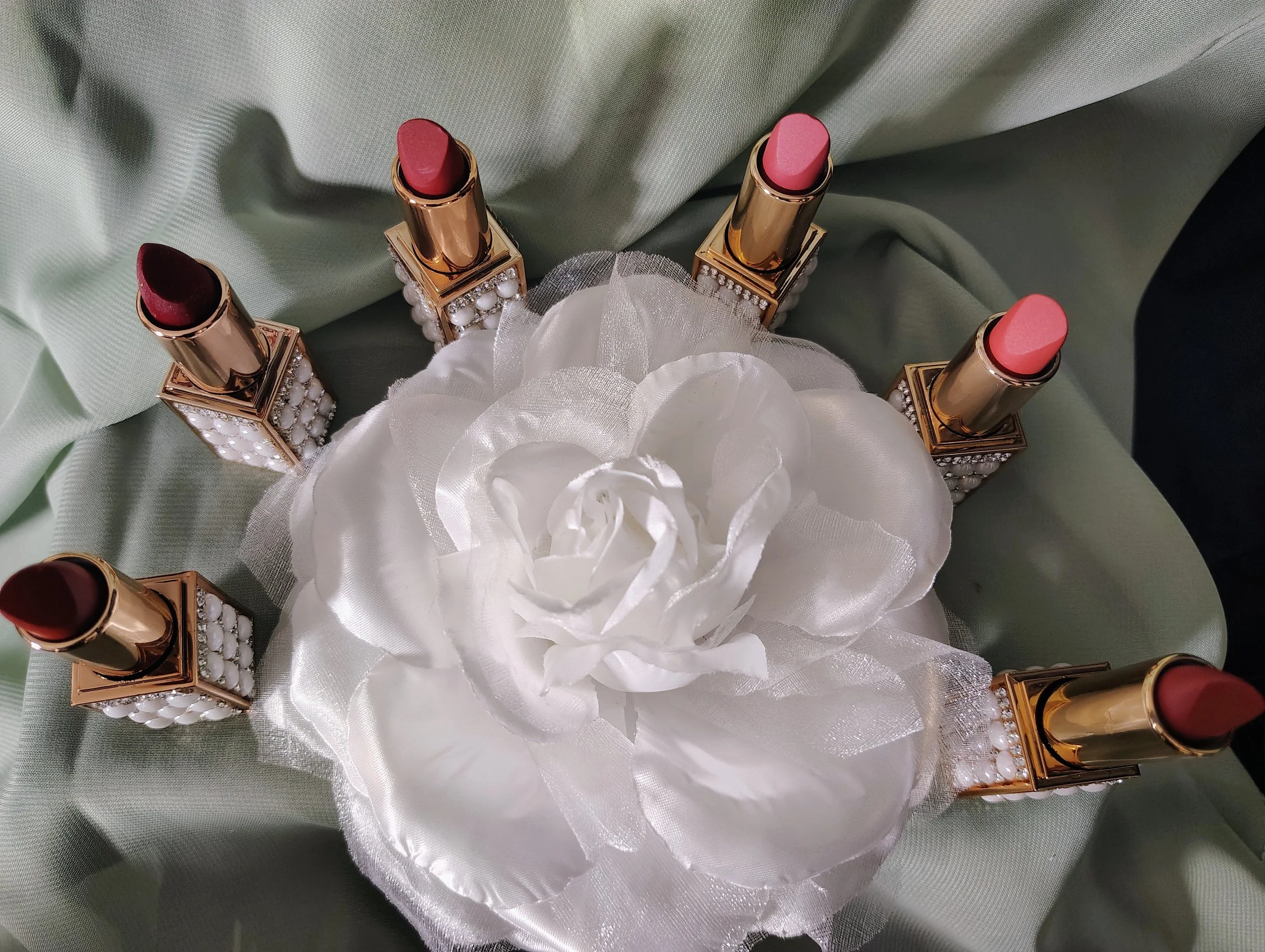 Luxury Pearl Lipstick Collection