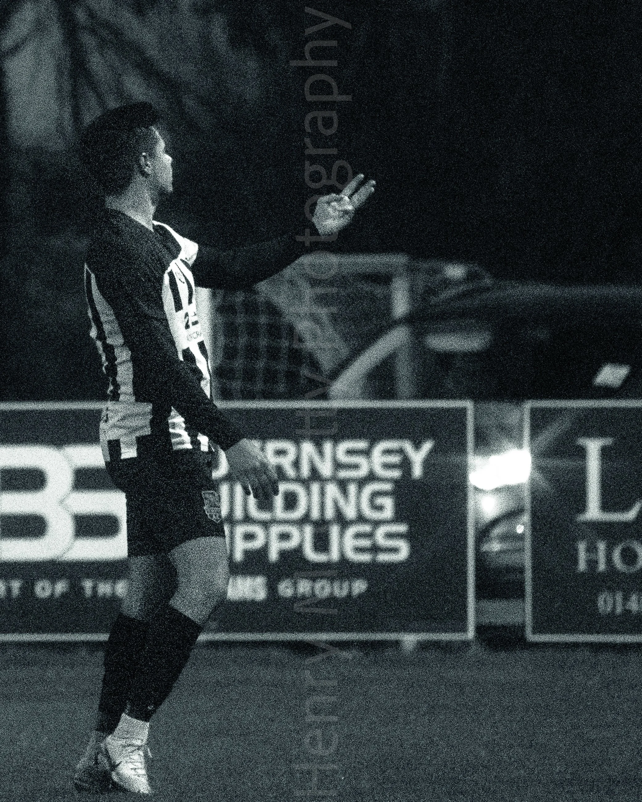 310326 - SMvGRngs - vertical-01.jpg