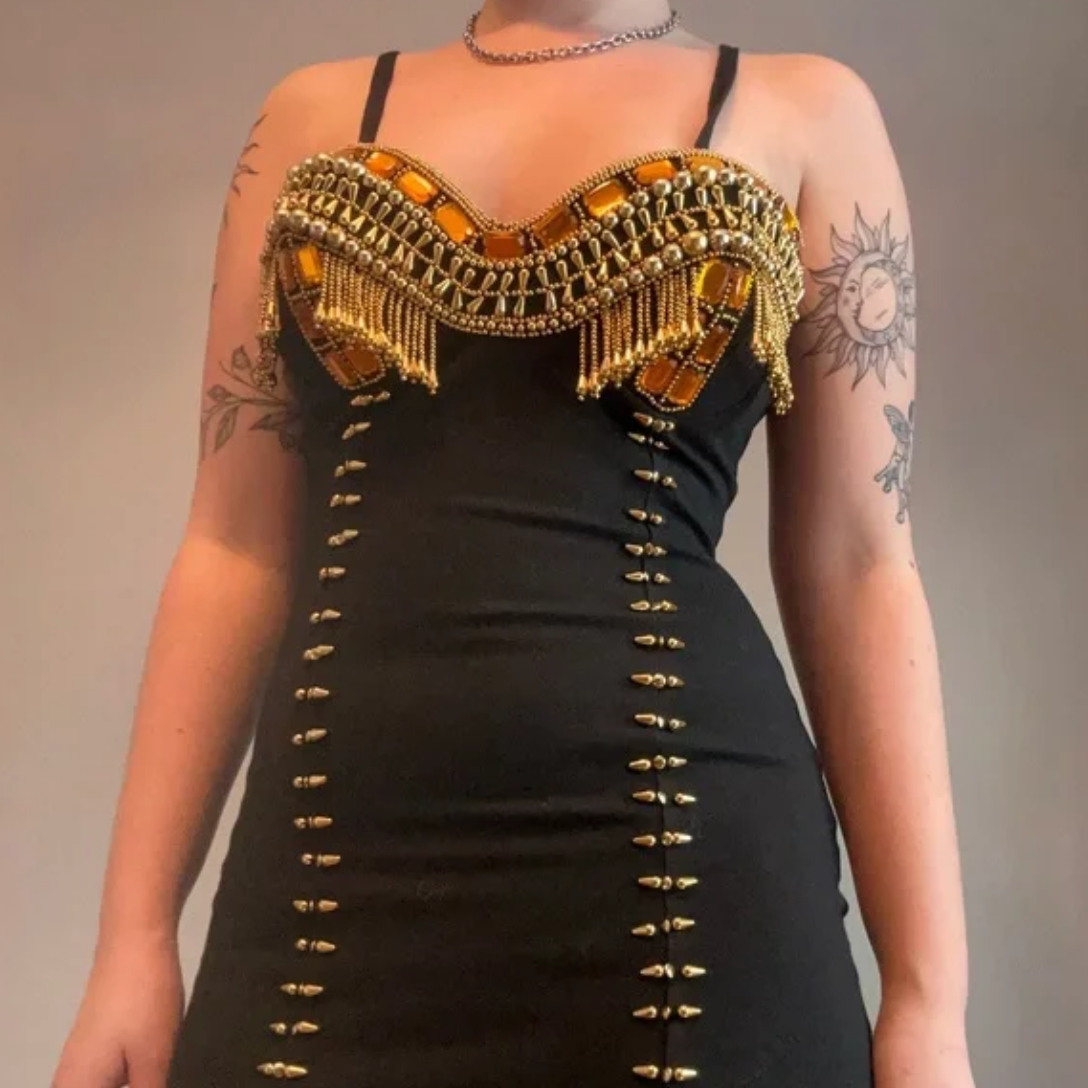 AvantGardeBodyCon-frontBeading.png