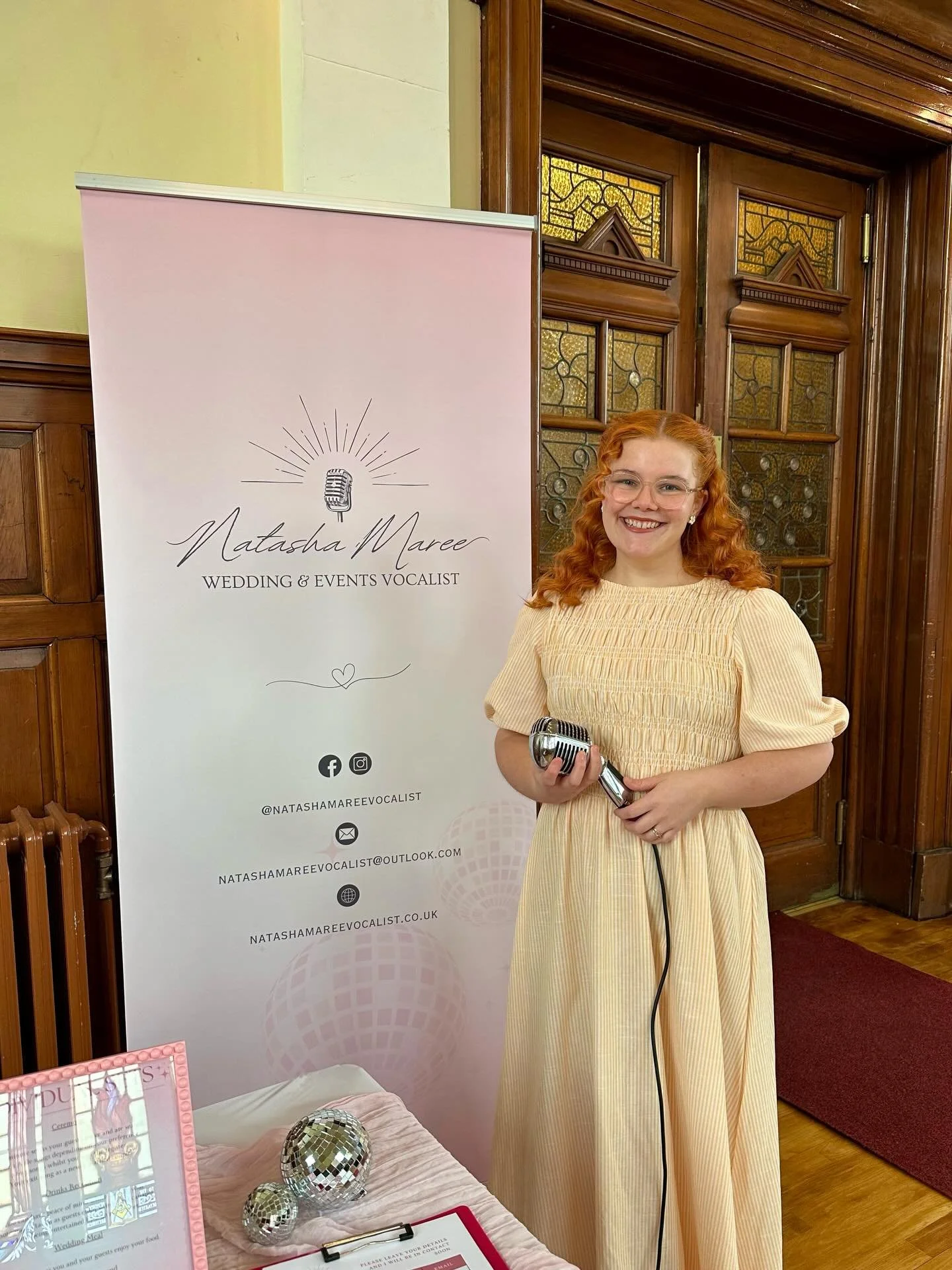 Today I&rsquo;m at the beautiful Pollokshields Burgh Hall Open Day 💛

Such a stunning venue!! I cannot wait to meet lots of lovely nearlyweds, make sure to come say hi! 👋