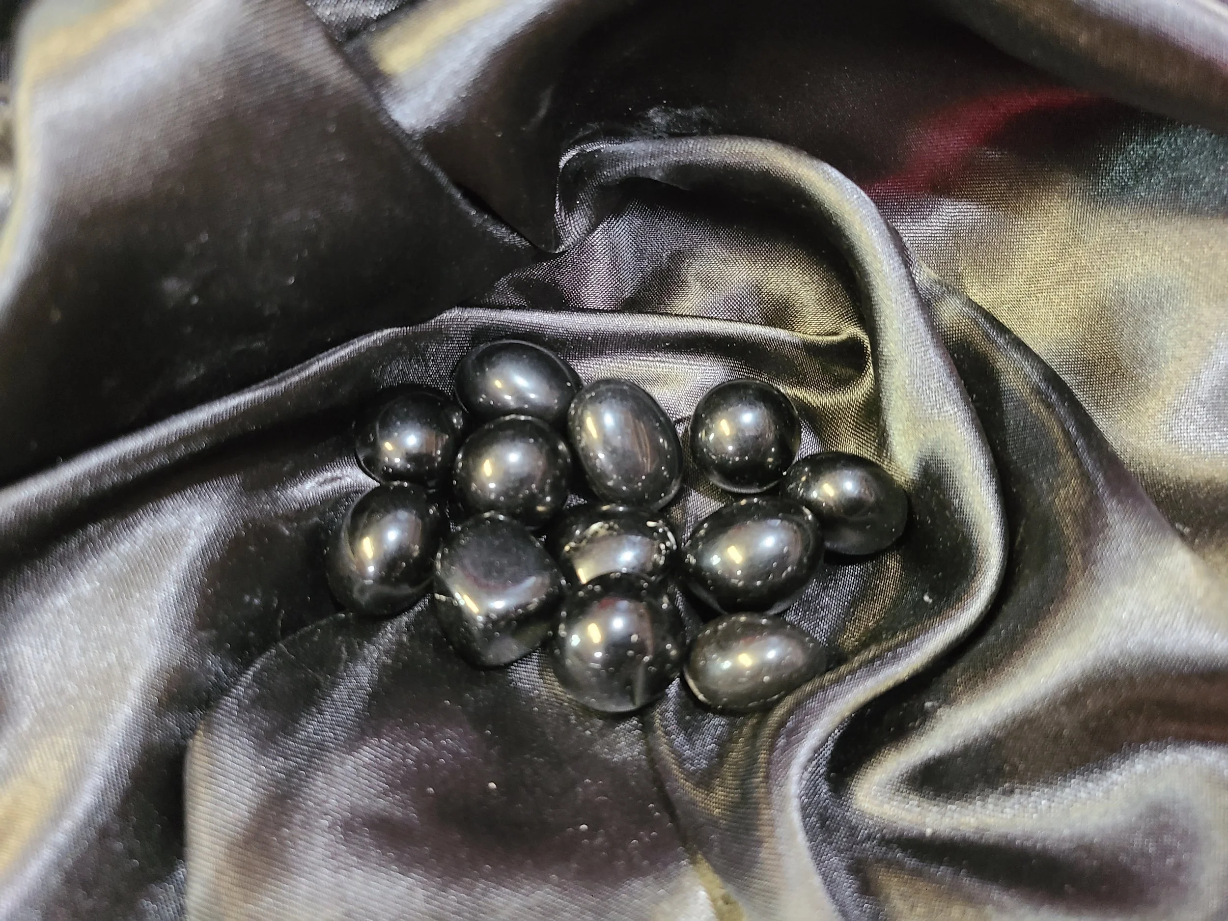 Black Obsidian (2).jpg