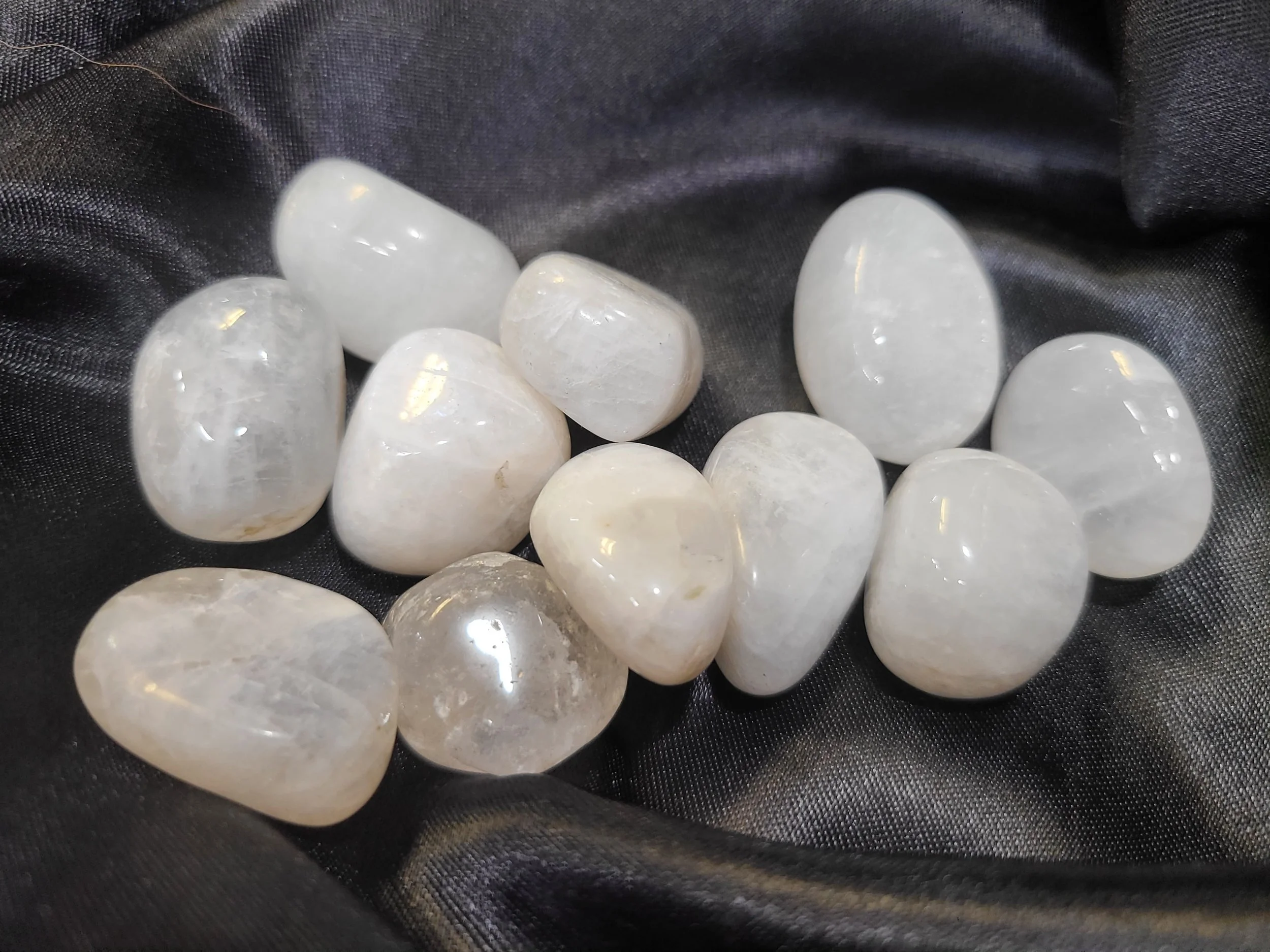 Moonstone (2).jpg