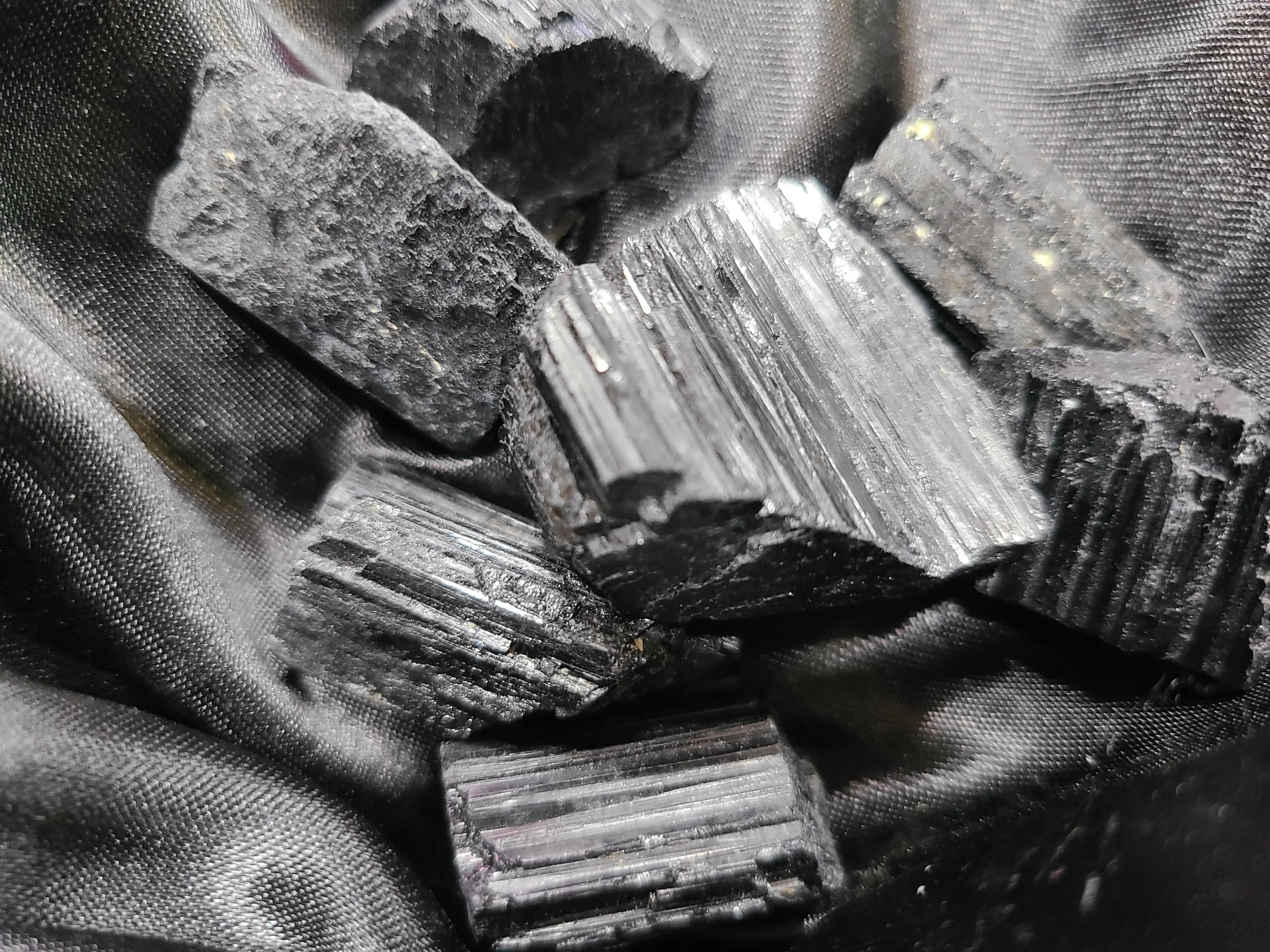Black Tourmaline (2).jpg