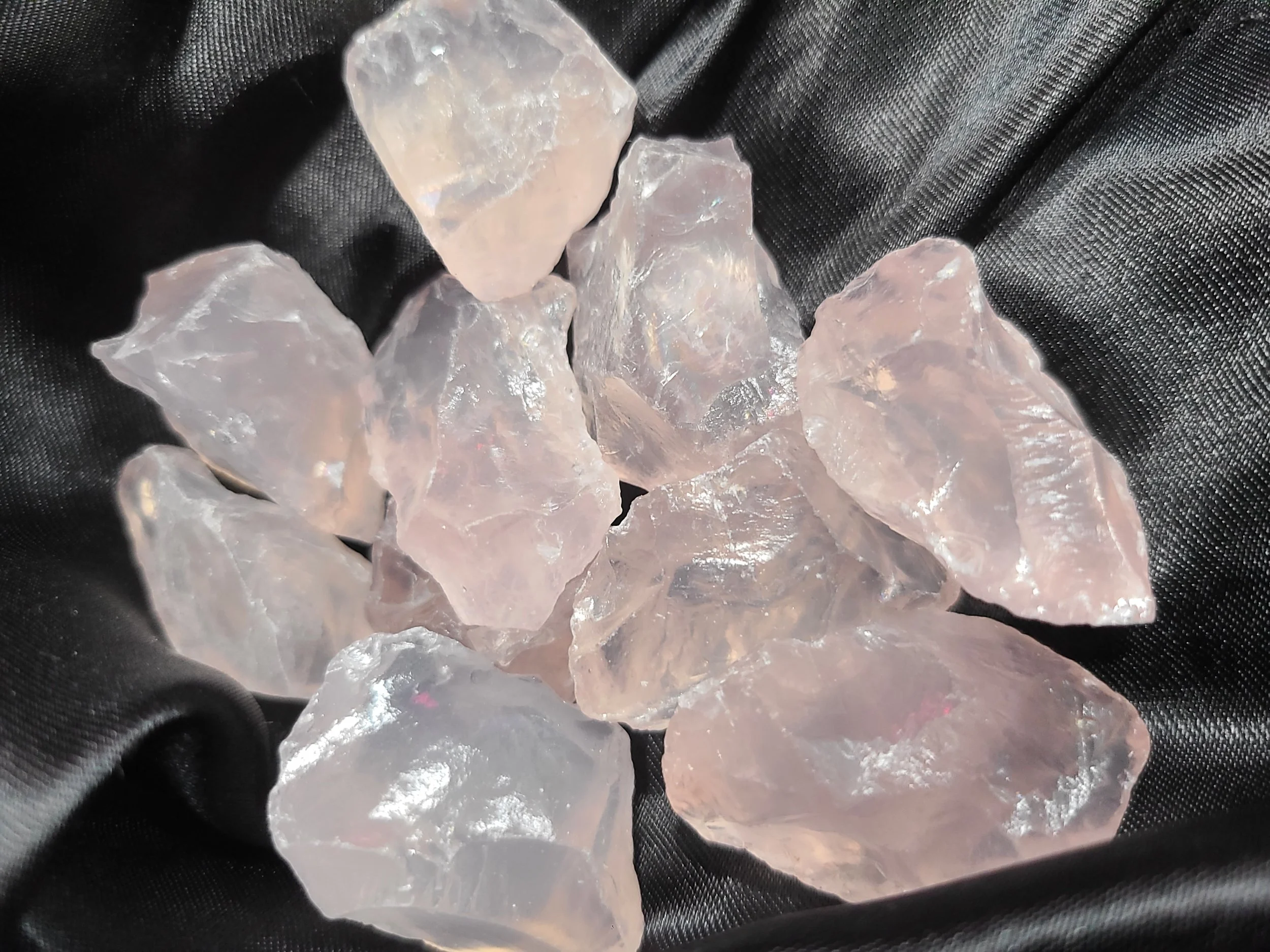 Raw Rose Quartz (2).jpg
