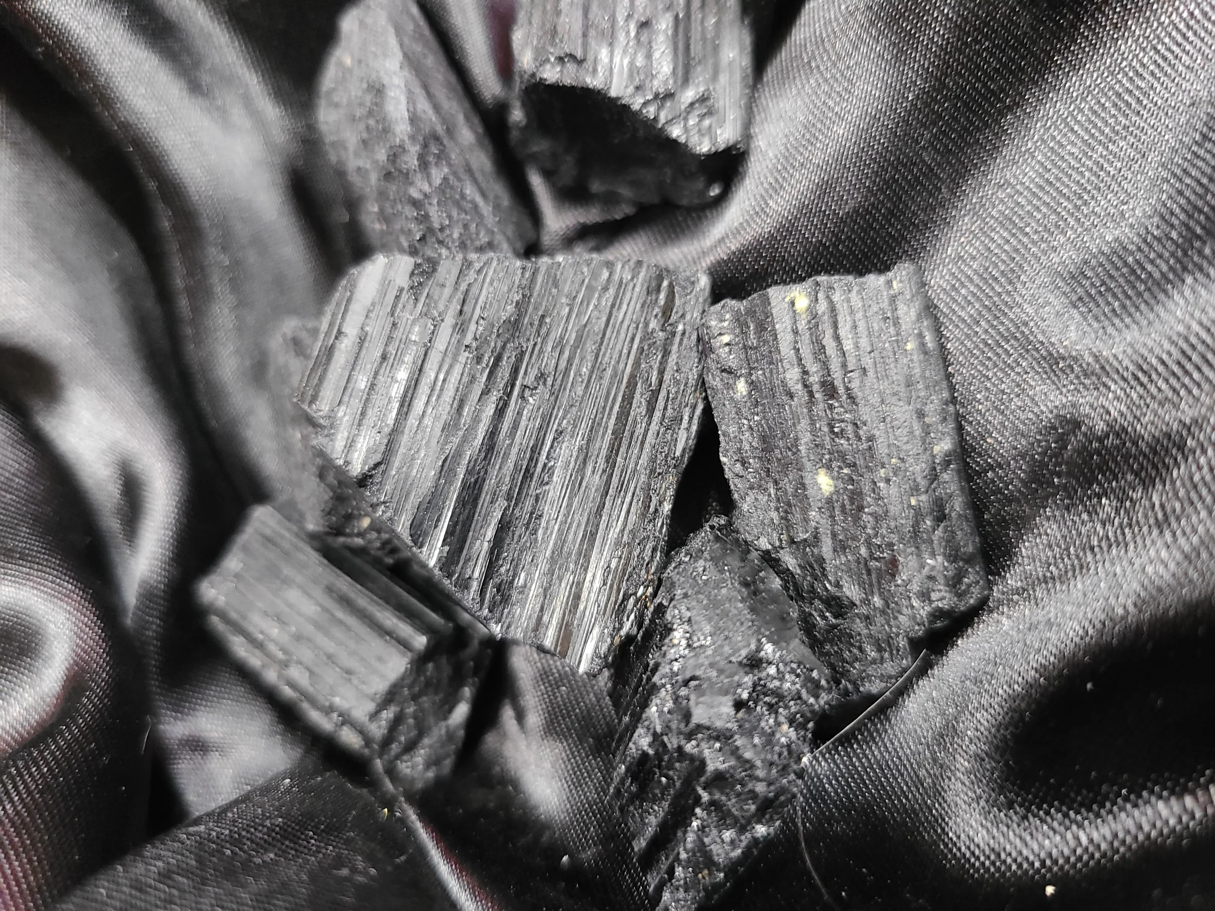 Black Tourmaline (3).jpg