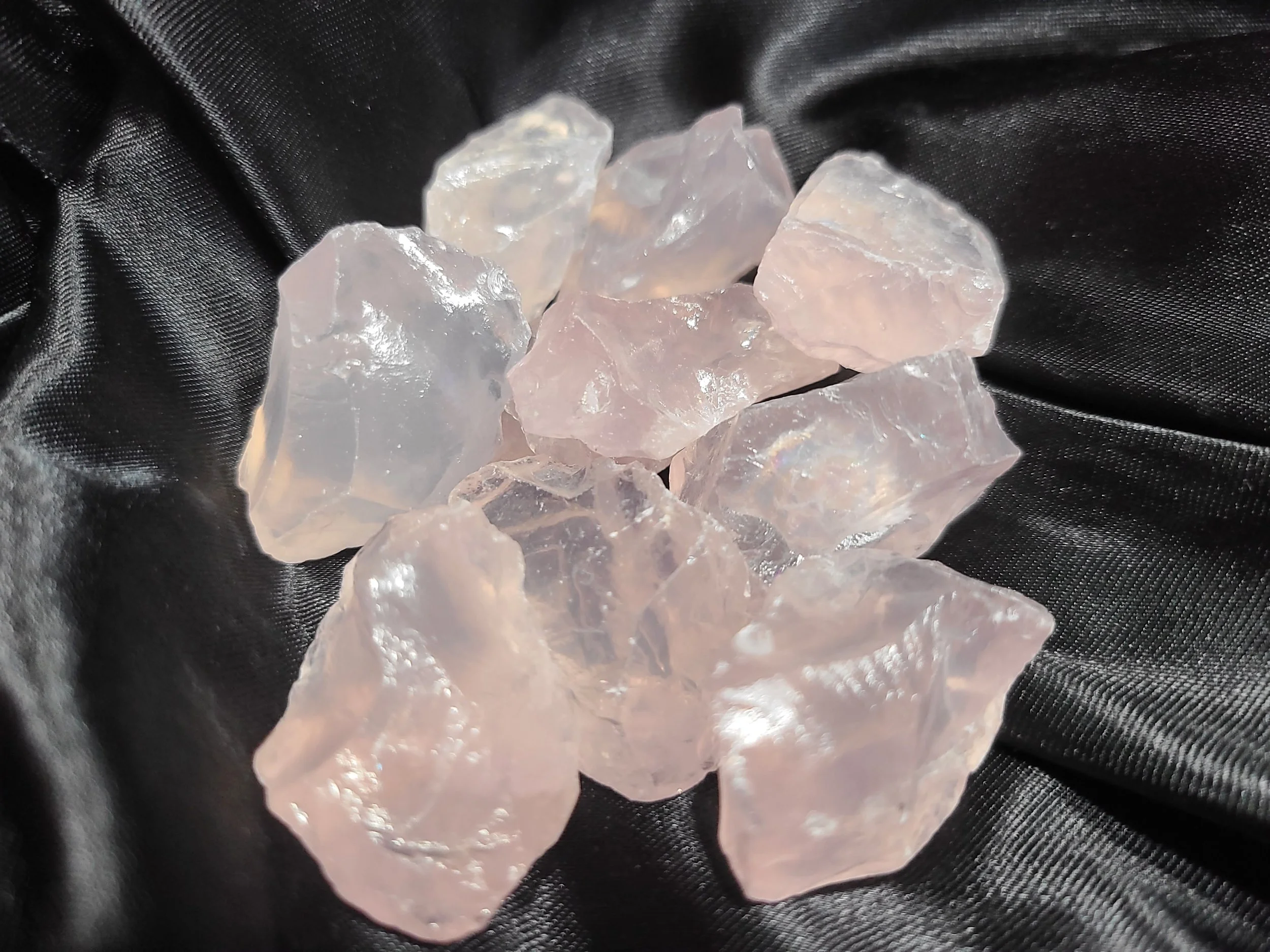 Raw Rose Quartz.jpg