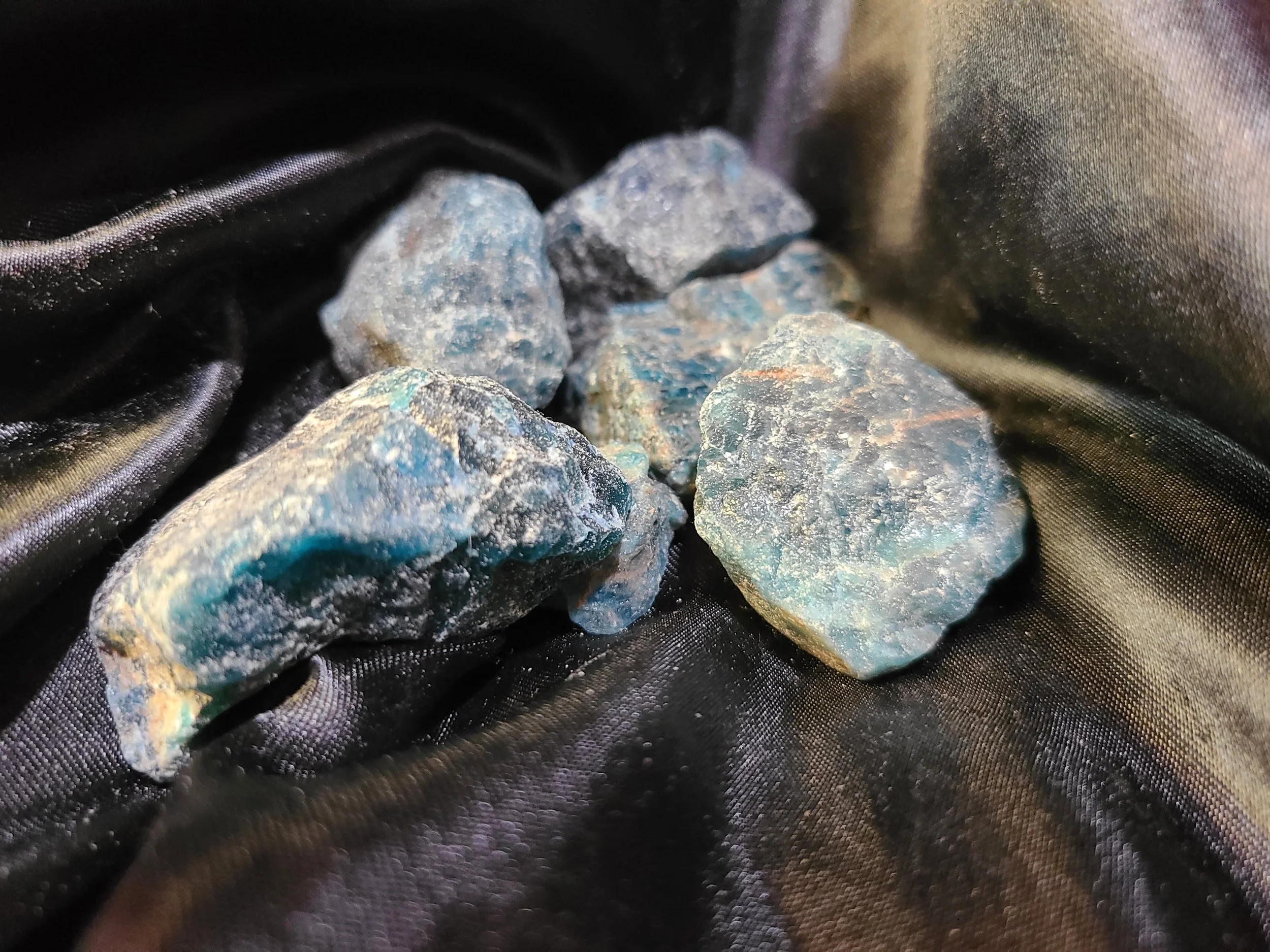 Raw Blue Apatite (2).jpg