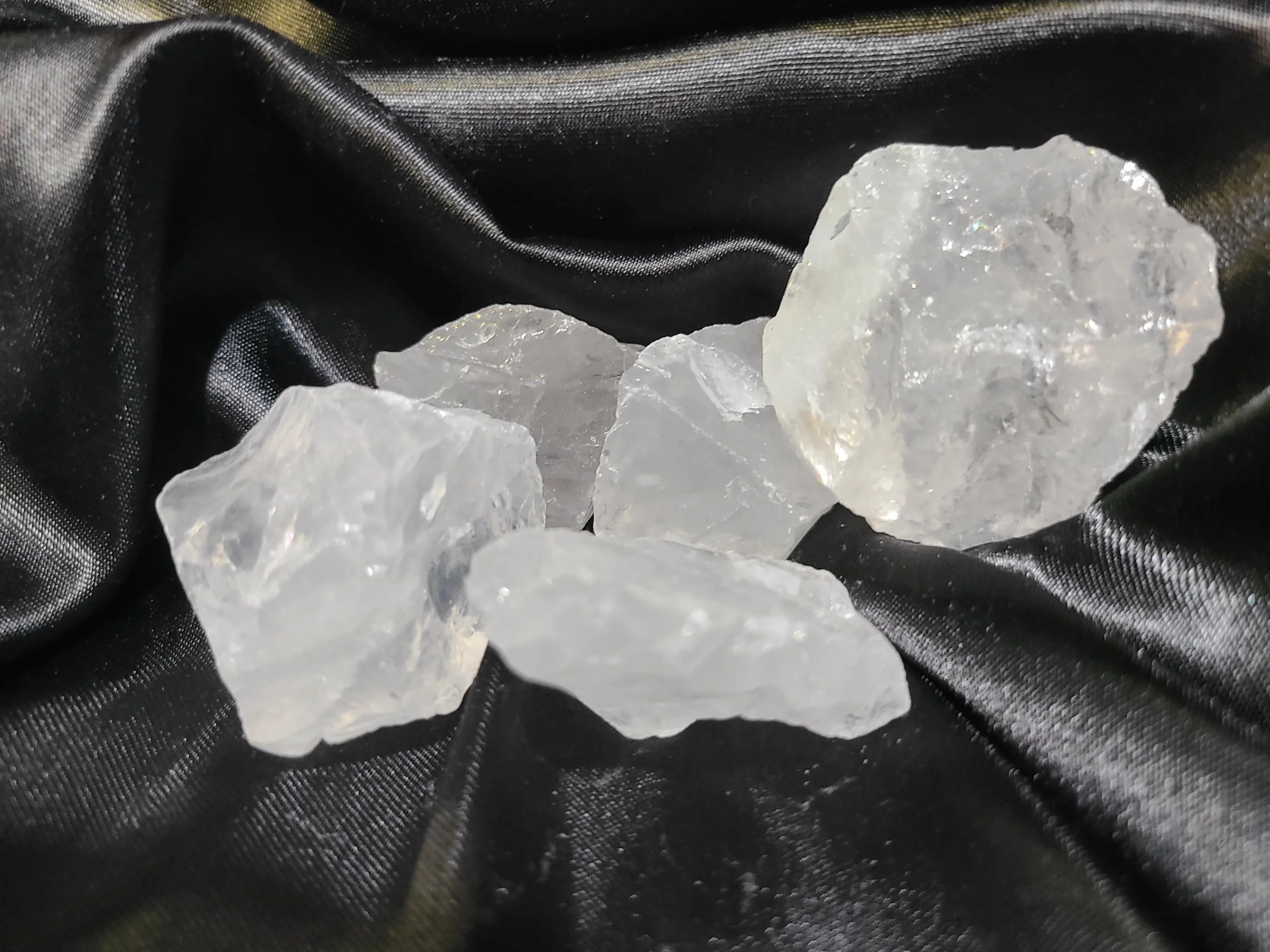 Raw Clear Quartz (2).jpg