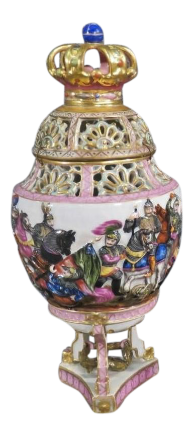19th-century-capodimonte-porcelain-potpourri-covered-bowl-gladiators-2214