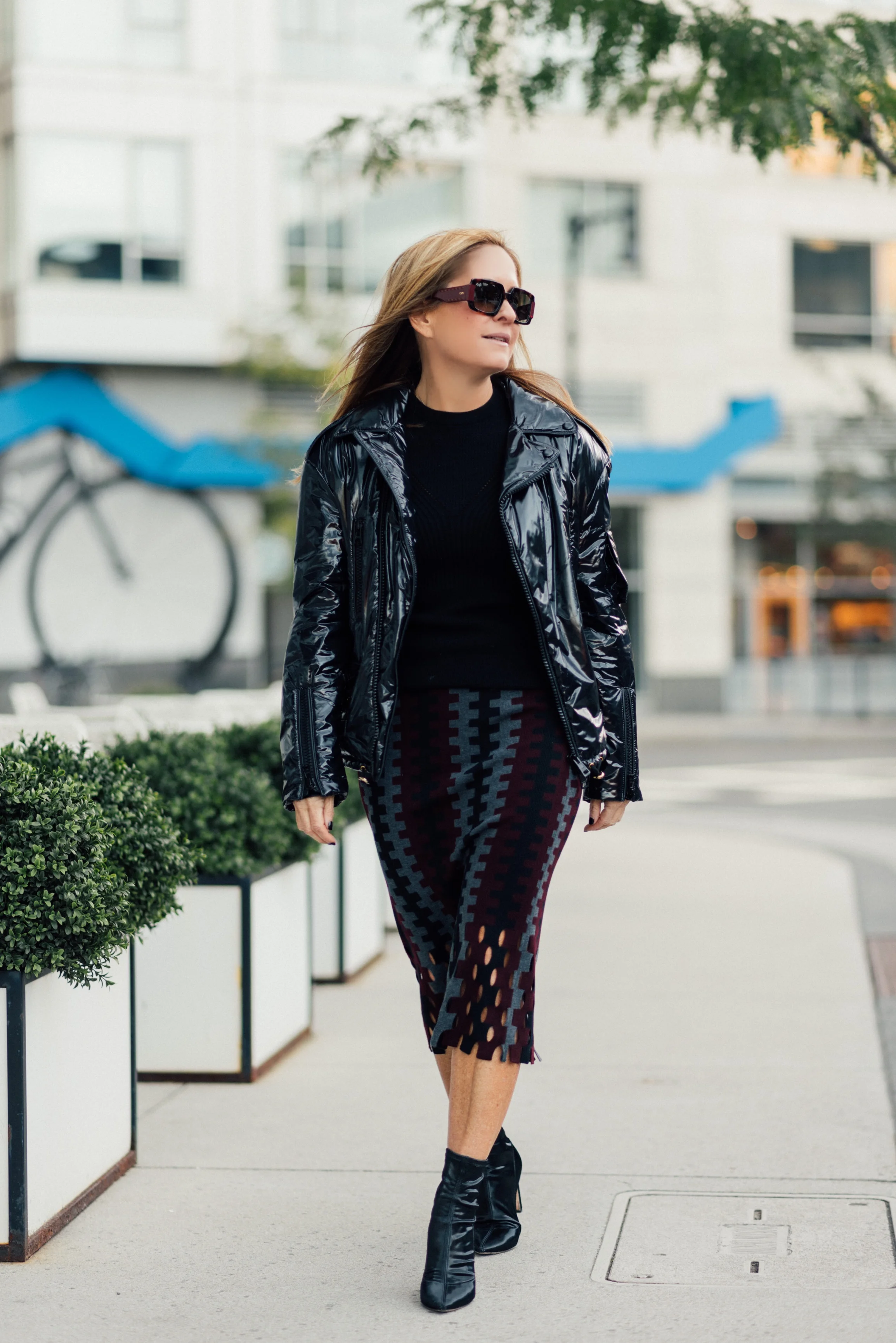 Facetune_29-10-2018-12-00-00.jpg