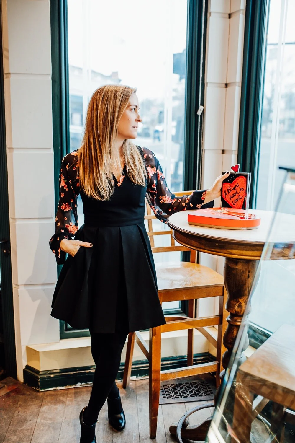 Flirty & Fun Looks For Valentine's Day