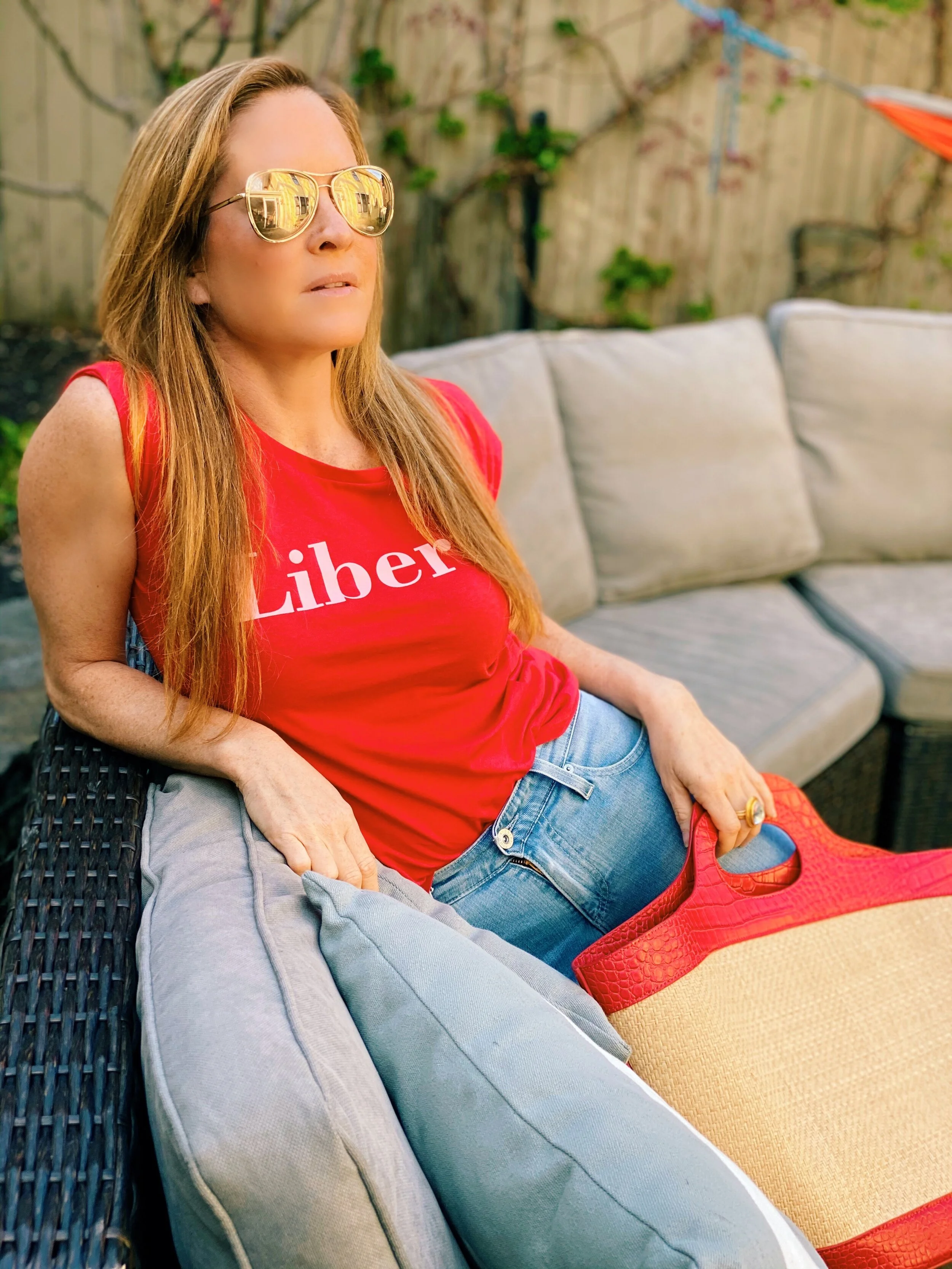 T shirt Daniella Corte. Bag Isabel Harvey.jpg