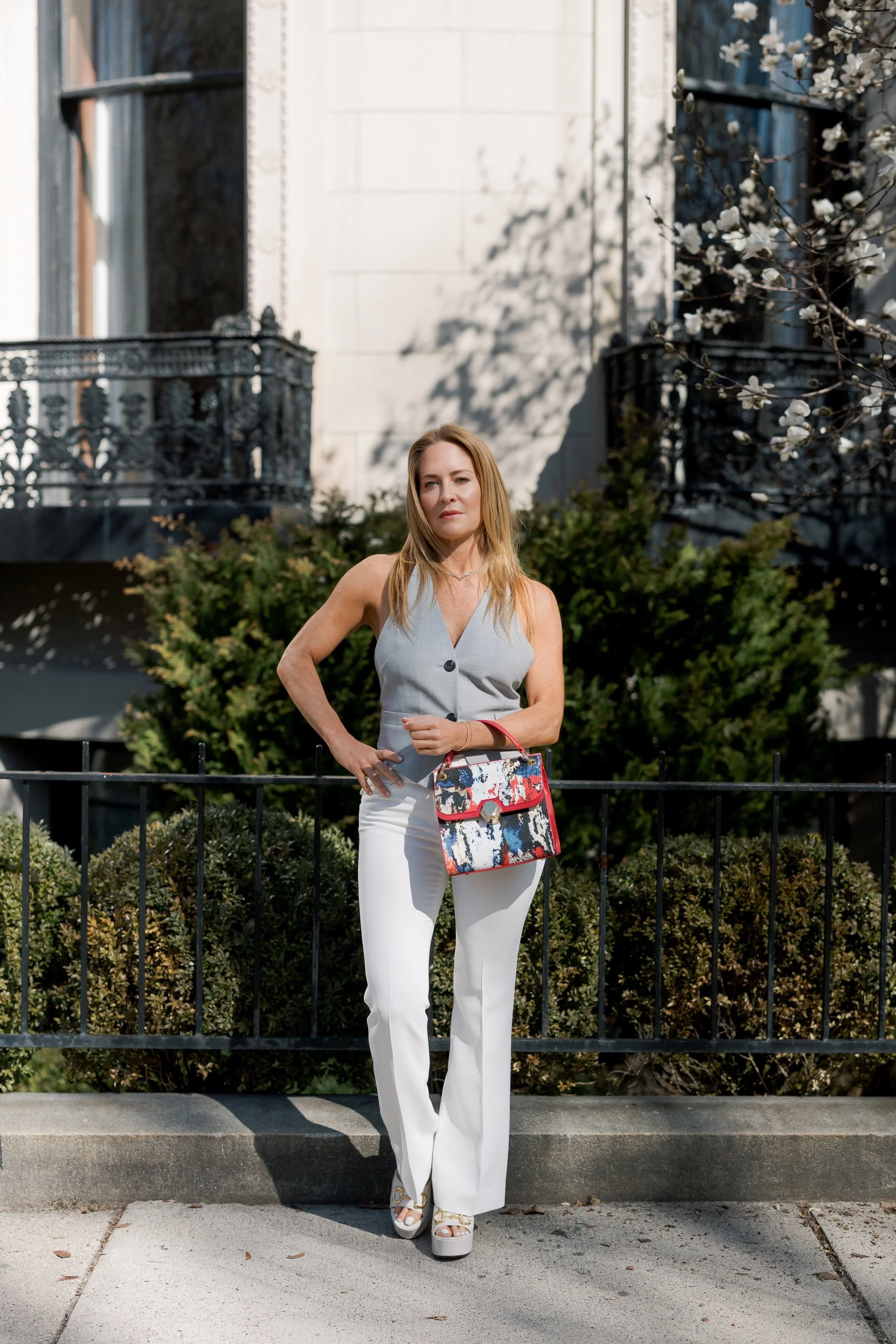 Facetune_02-04-2023-09-41-19.jpg