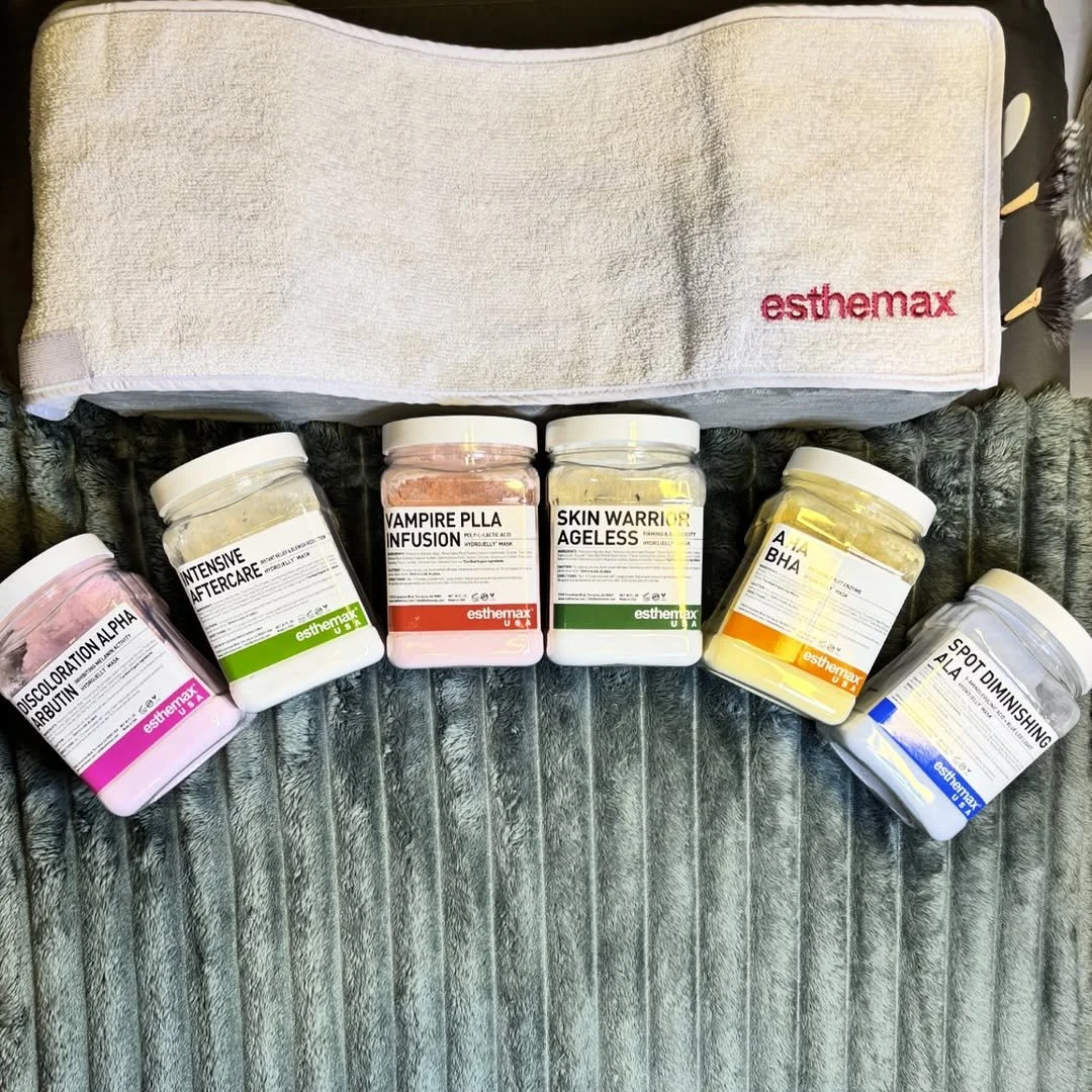 #Repost from @lasertechnick Are Hydrojelly masks all hype and gimmicks? Let&rsquo;s debunk some facts about them together 🤓 

They&rsquo;re not just &ldquo;jelly&rdquo; &mdash; they&rsquo;re electrolyte-infused, medical-grade alginate masks designed