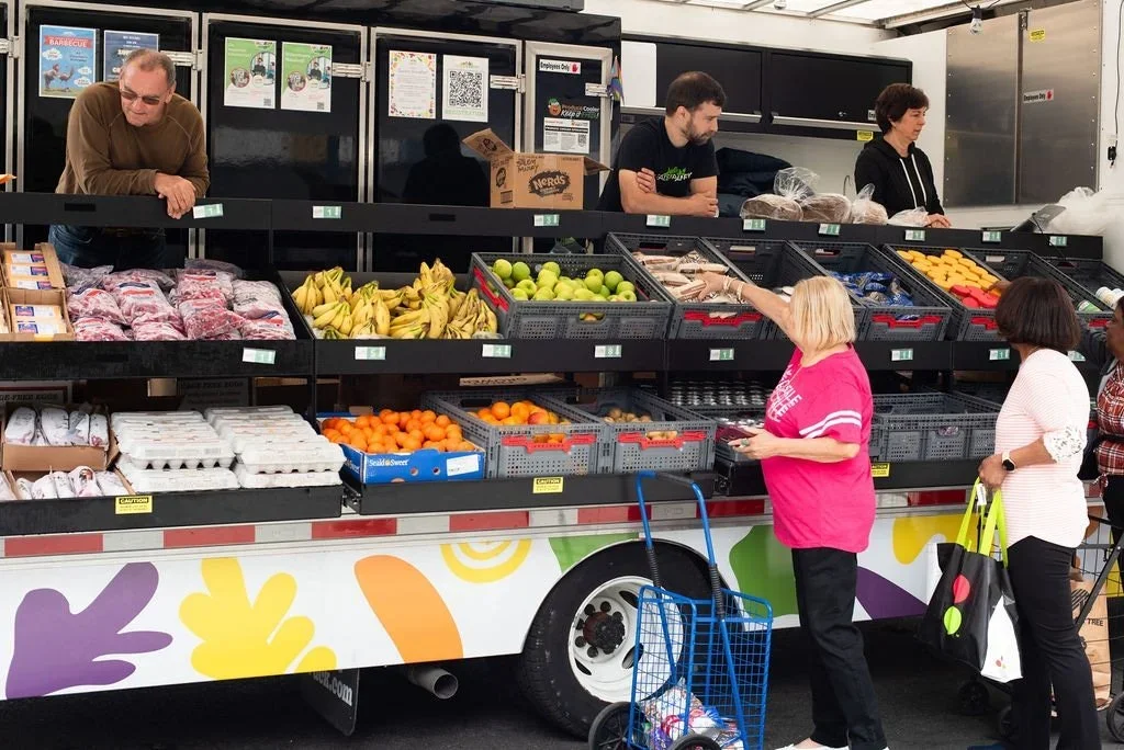 Funding Mobile Markets at Scale: A Guide for Funders and Sponsors