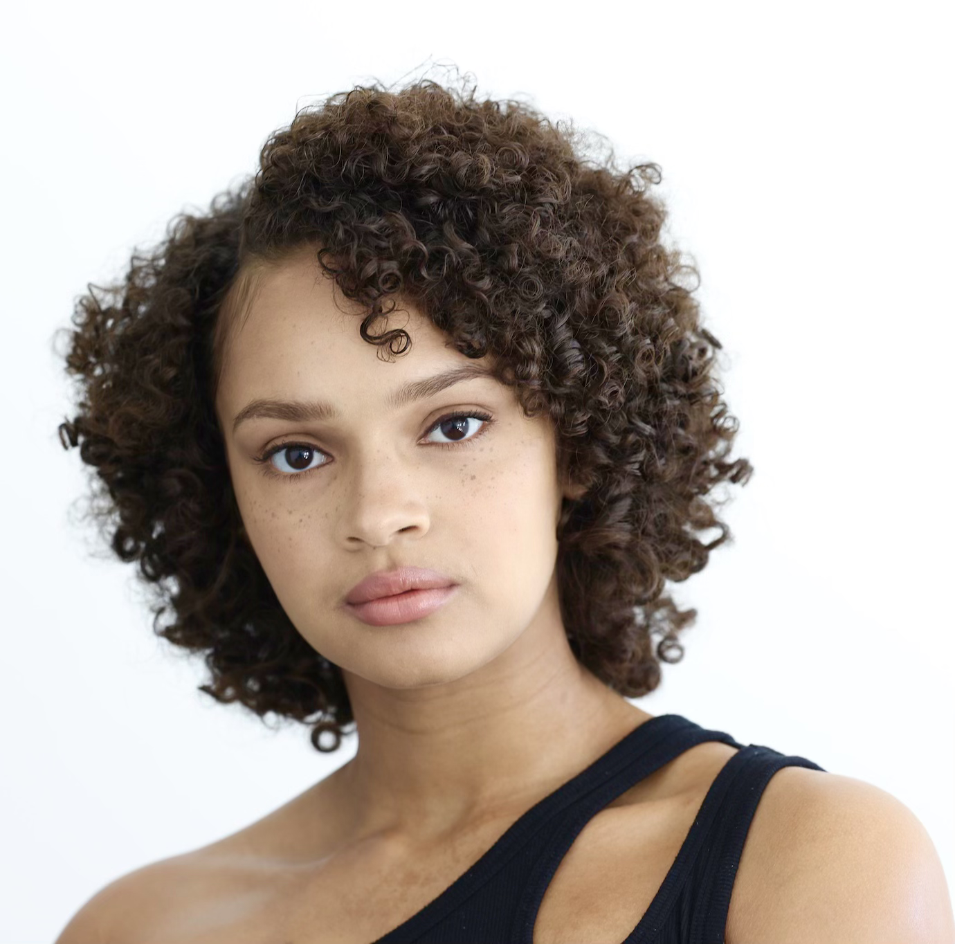 Midweek Movement with Amina Vargas | May 22