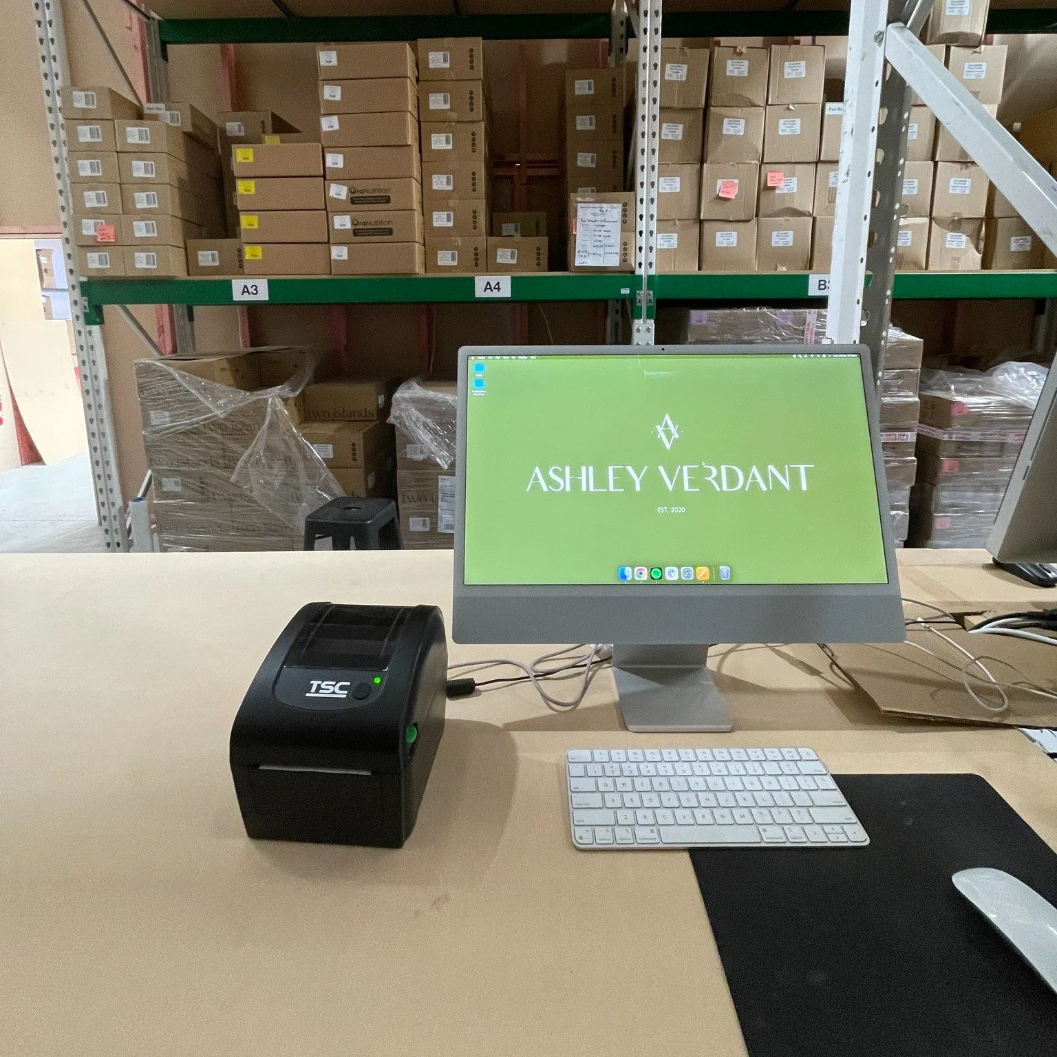 Pick Station Setup Checklist:
β
 Label Printer – Ready and connected.
β
 Desktop & Keyboard – Clean and logged in.
β
 Packing Table – Clear workspace for efficiency.
β
 Stock – Boxes stacked and easy to reach.