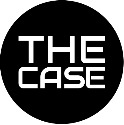 Siyah arka plank üzerinde 'THE CASE' yazısı olan logo.