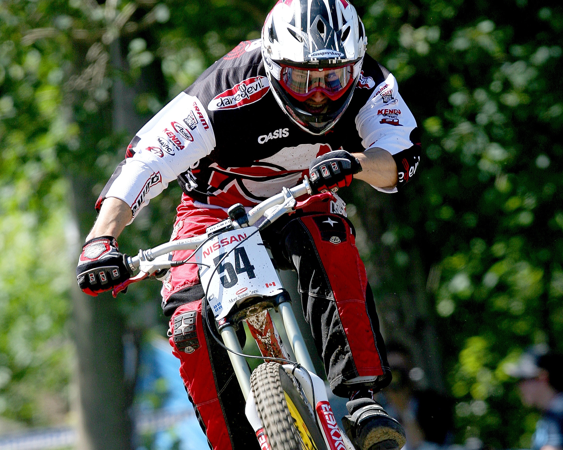 Photo Yan Lasalle // Coupe du Monde Mont Ste-Anne QC 2006 les yeux sur une 44e place