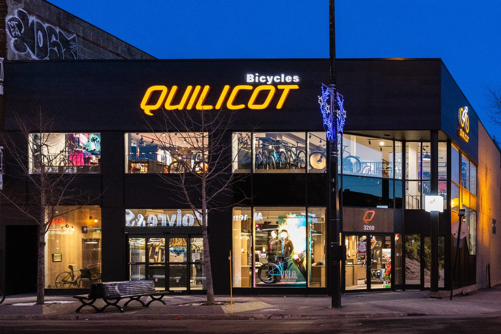  Après 15 ans au même emplacement la boutique de la rue Masson fait peau neuve quelques rues plus loin au coin de la 10e avenue 