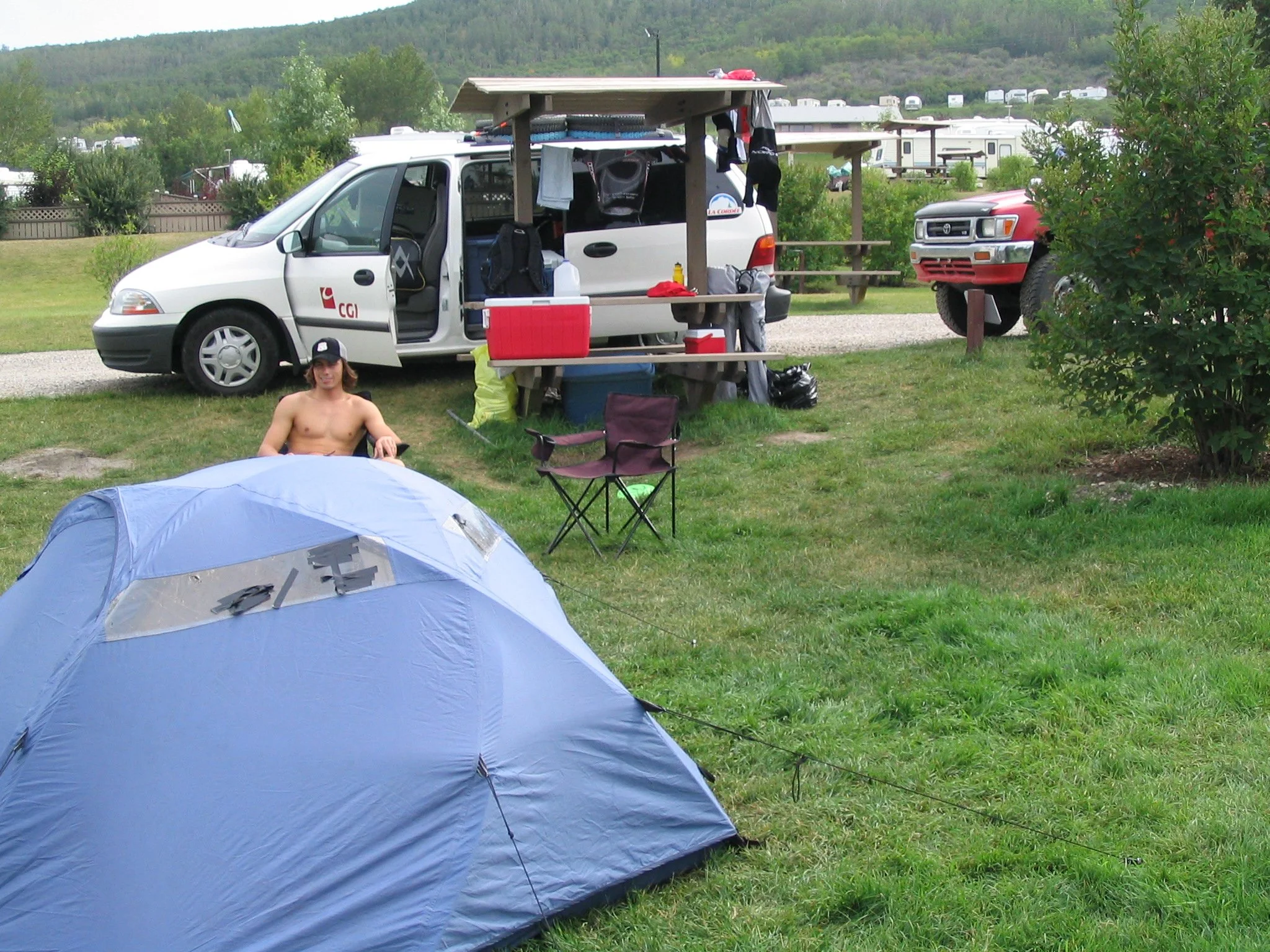2004 035 - Calgary_vanlife.jpg