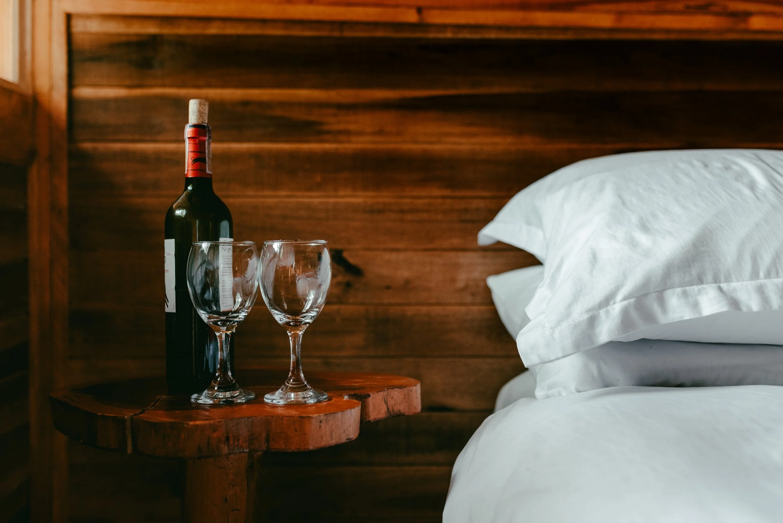 Fotografía Airbnb del interior de una cabaña