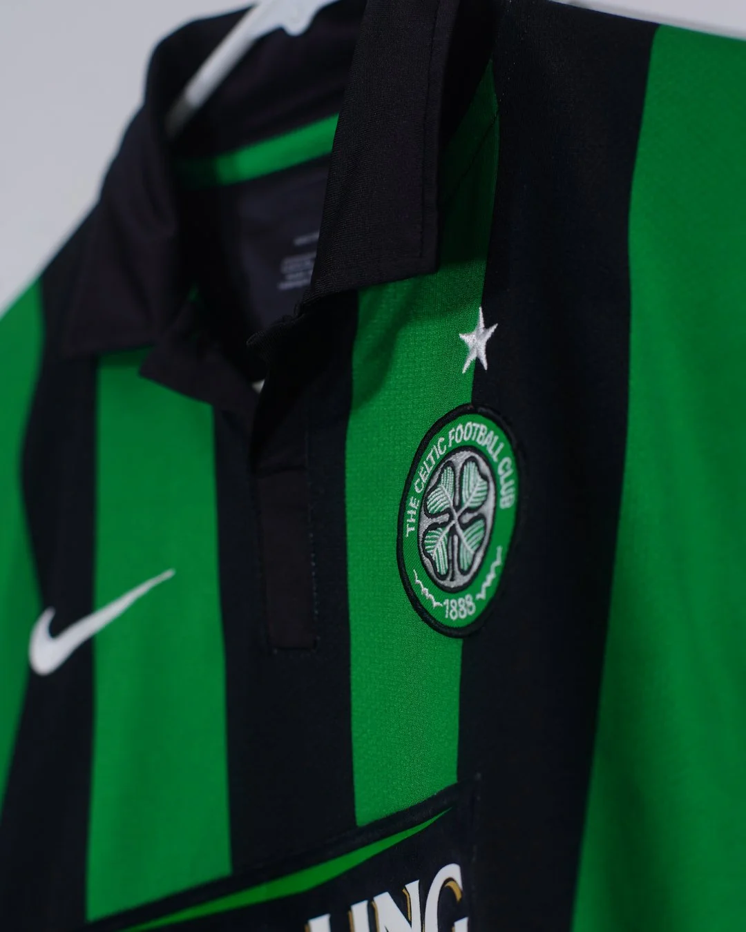 2006:07_Celtic_Away_Crest.jpg