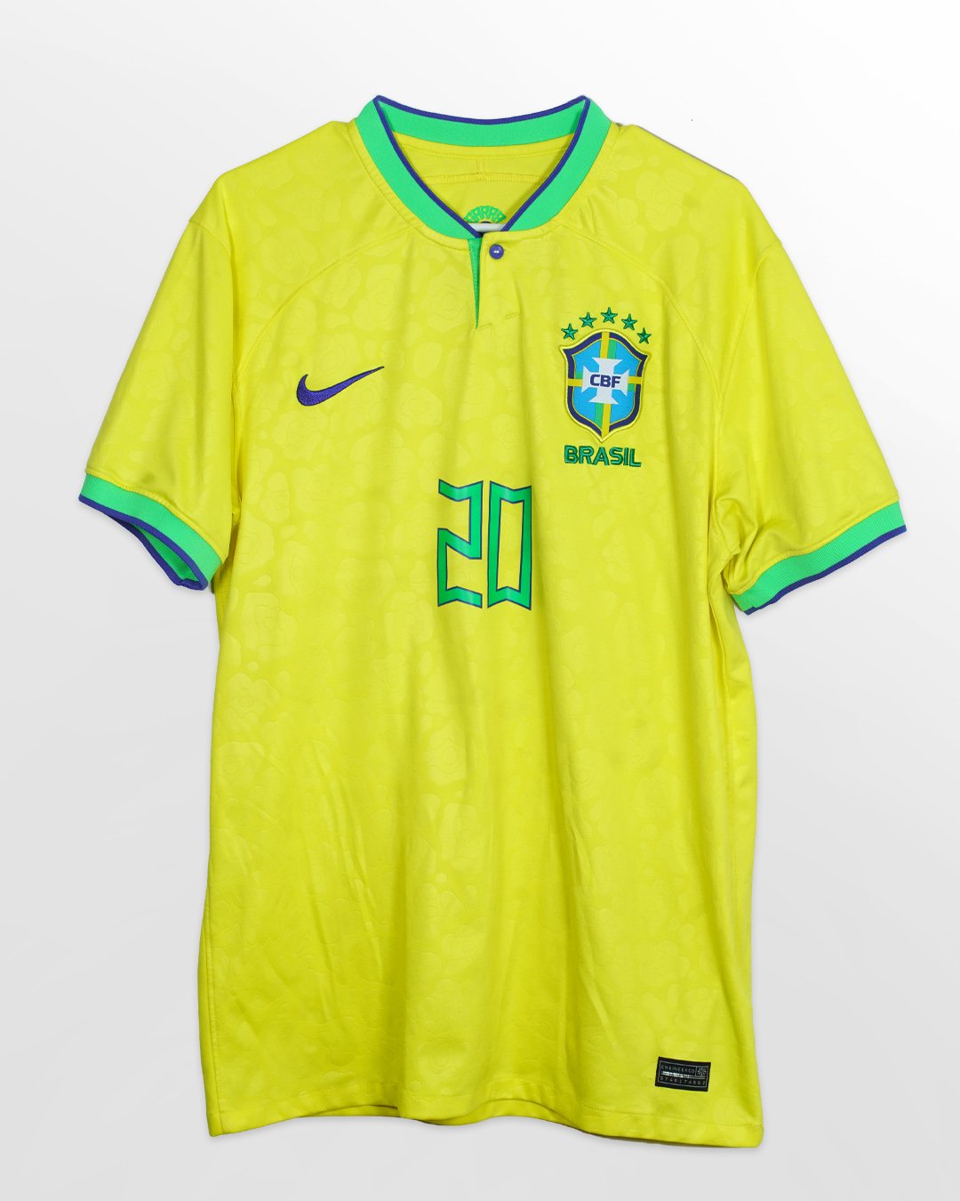 2022_Brazil_Front_Vini.jpg