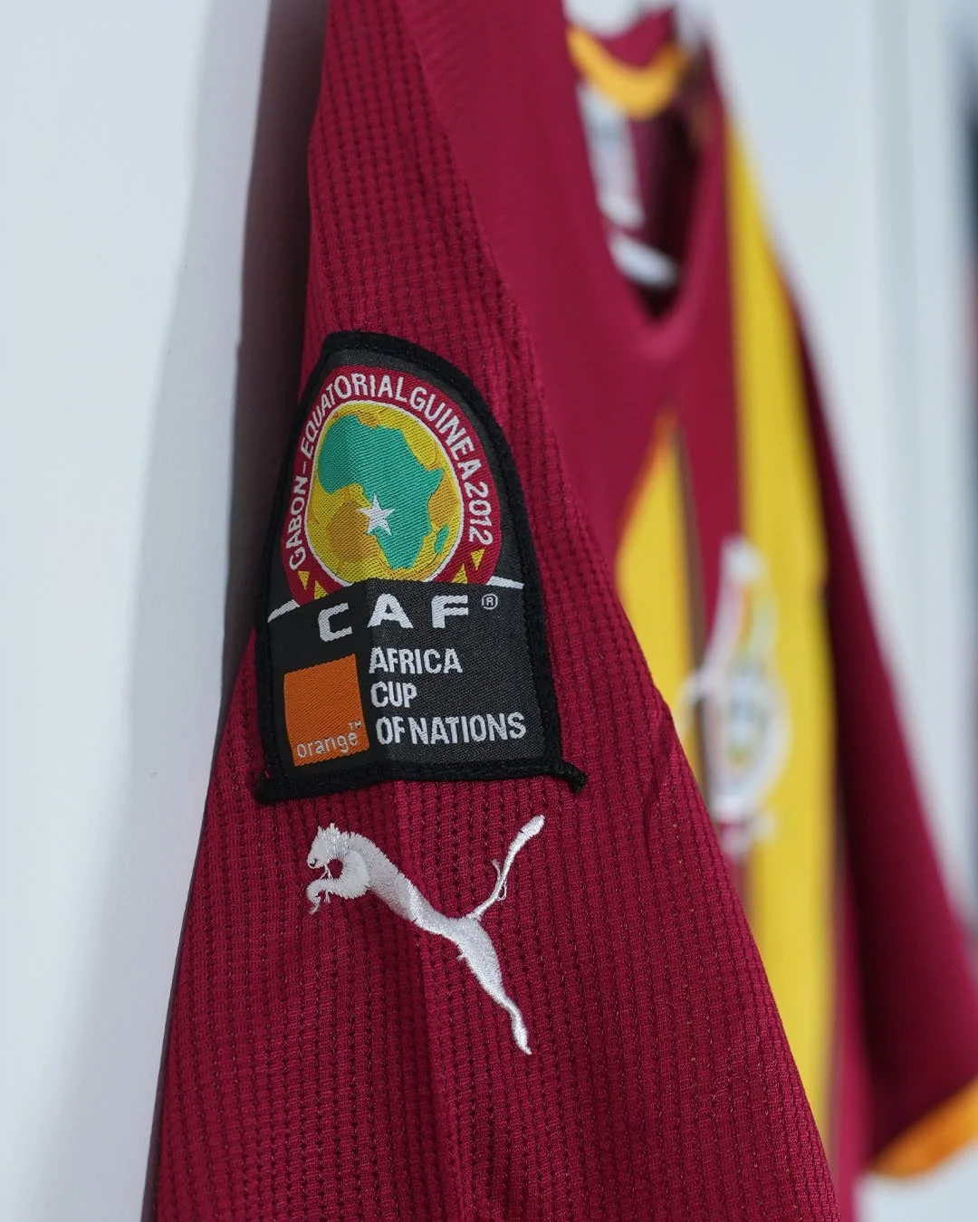 2010_Ghana_Essien_Away_AfricaCupofNations_Sleeve.jpg