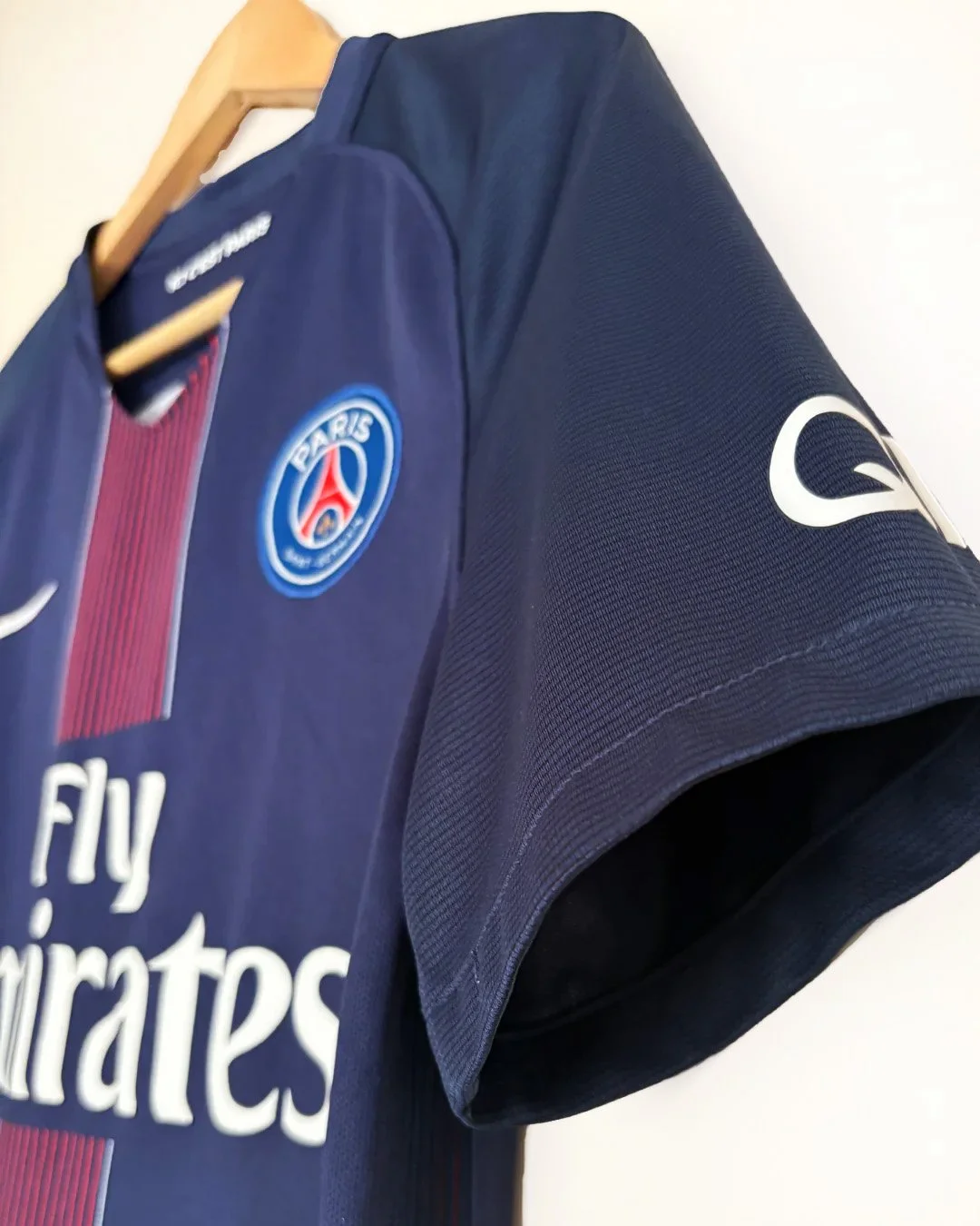 2016_PSG_Sleeve_SSlue.jpg