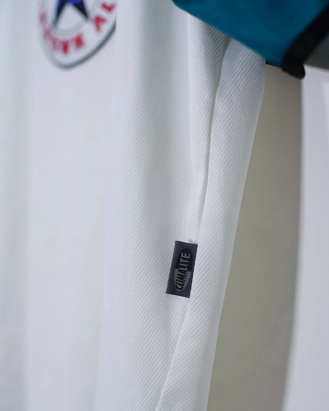 99:00_Newcastle_Away_Climalite.jpg