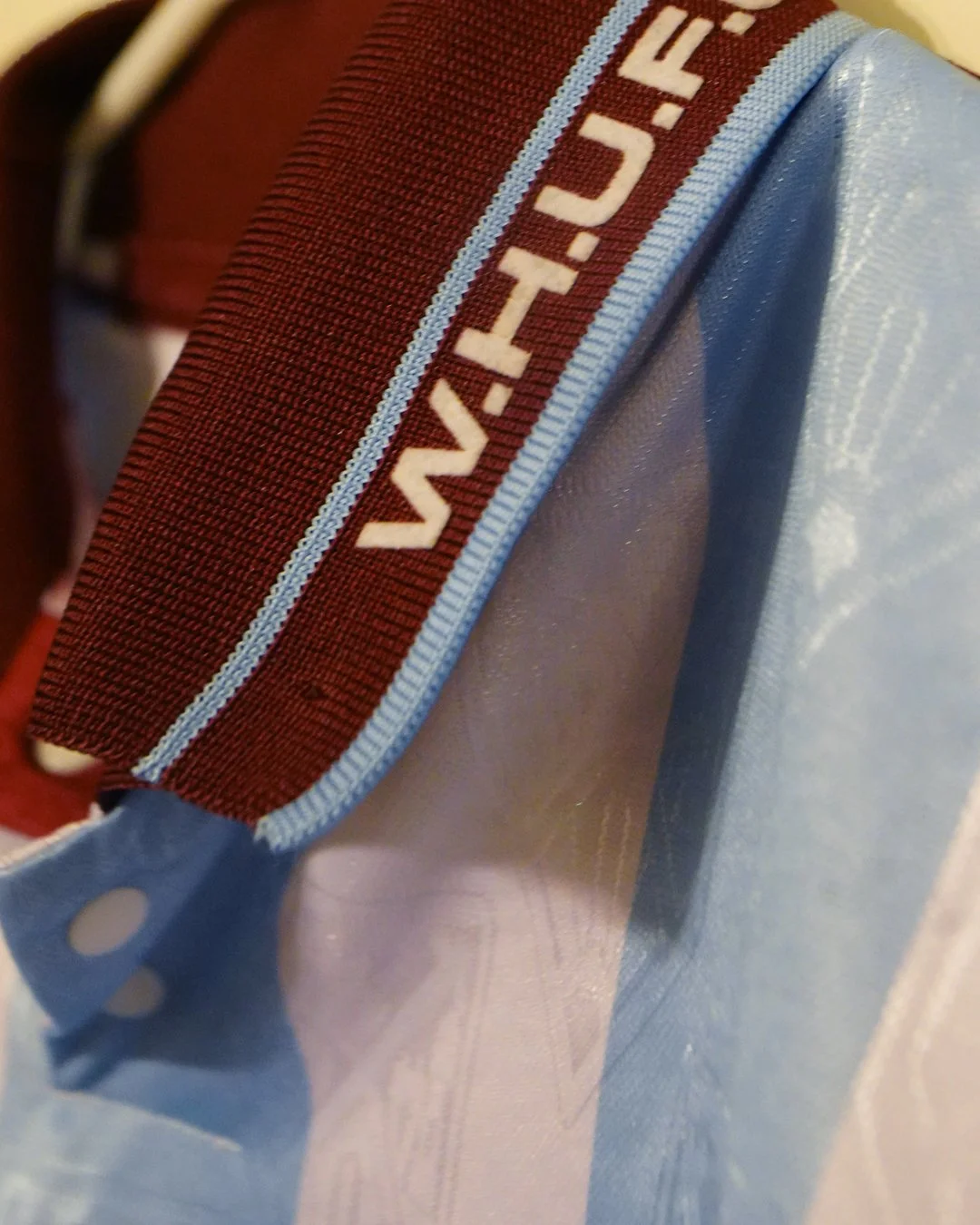 1992_WestHam_Away_Collar.jpg