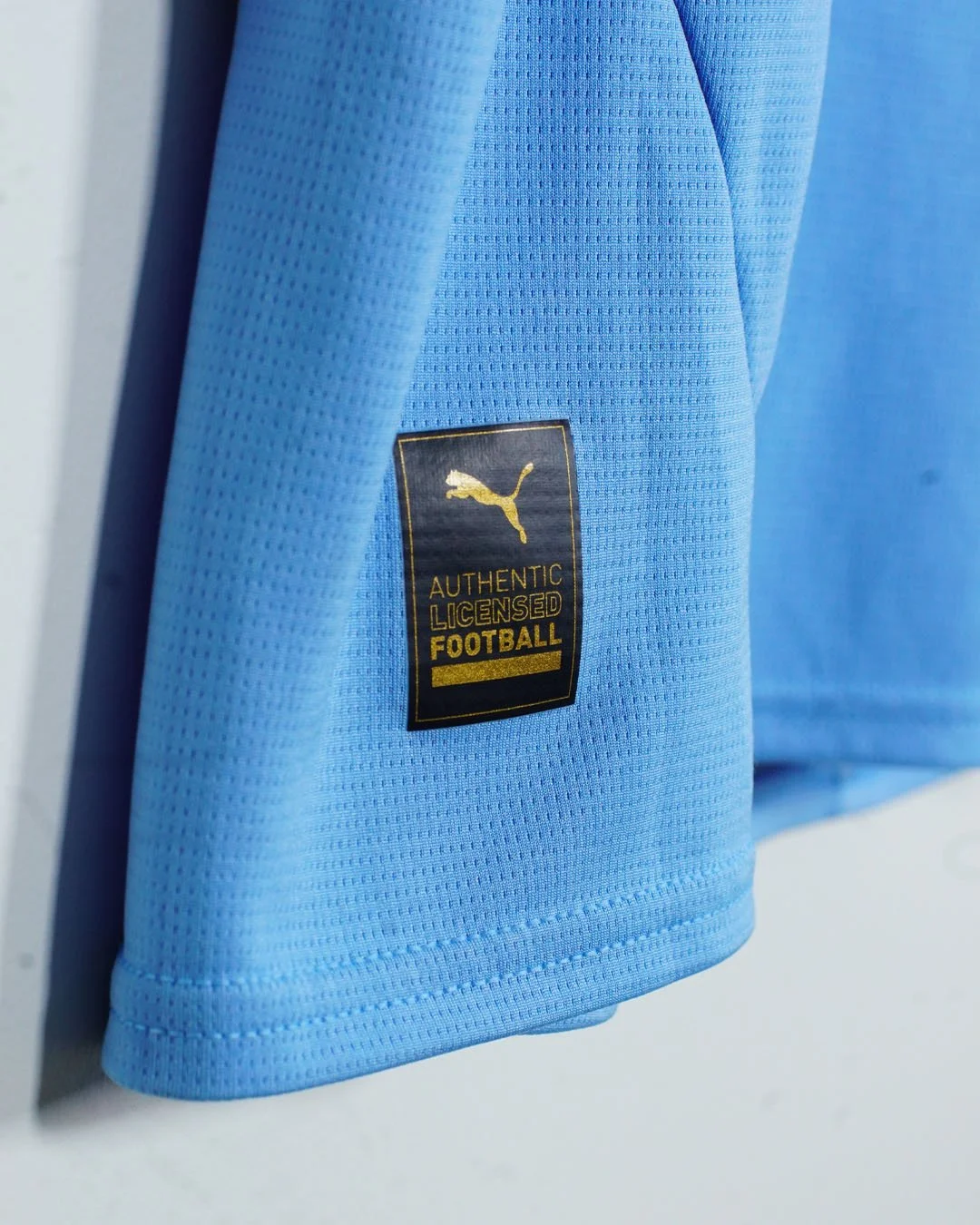 ManCity_Halaand_Puma_Authentic.jpg