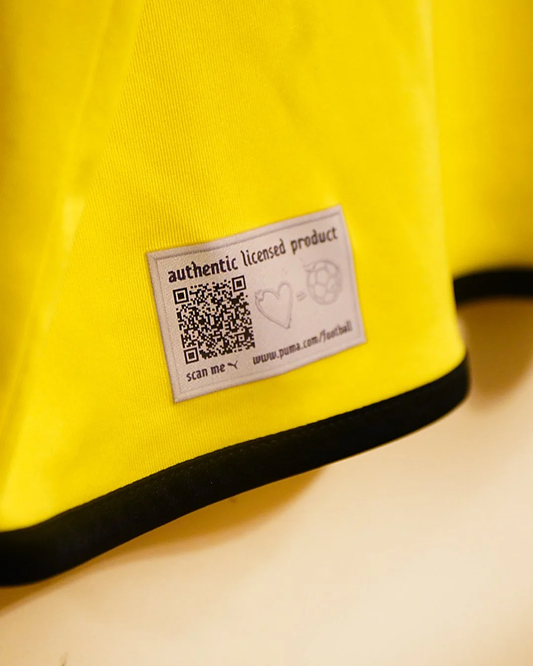 2012_Dortmund_AuthenticPatch.jpg