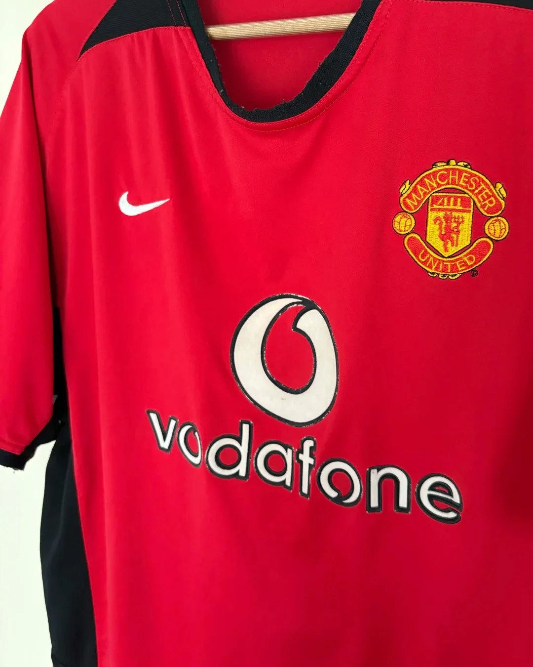 02:03_ManUnited_Home_Crest.jpg