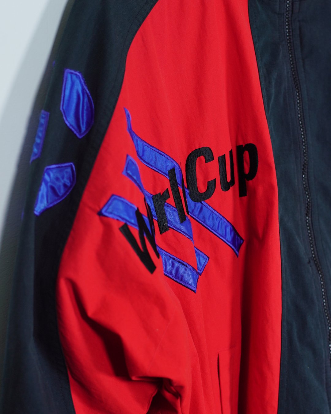 USA94_RacingJacket_WorldCupChest.jpg